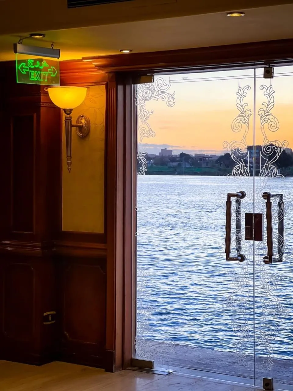 nile cruise king boat