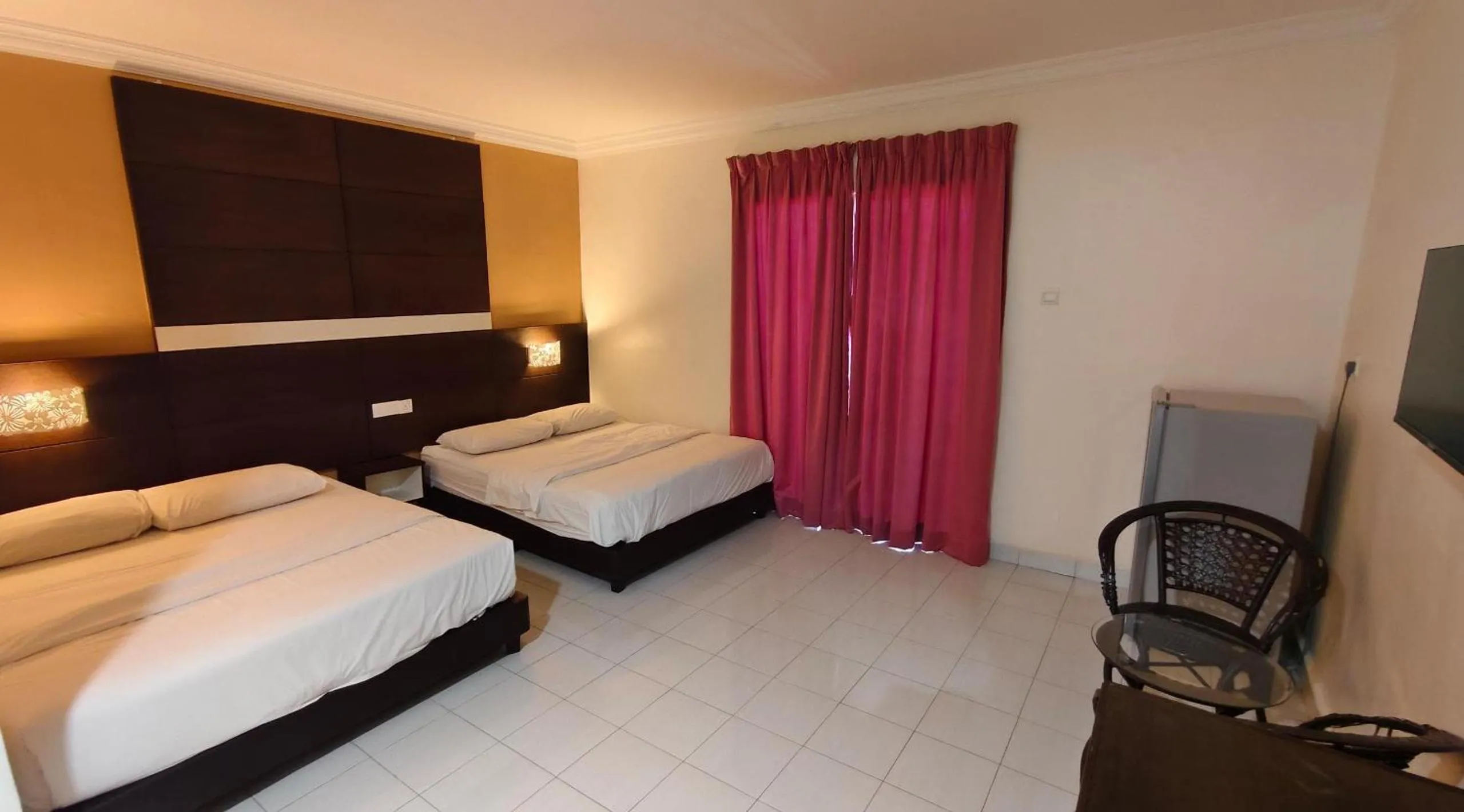 Photo of the whole room, Bed in Casa Idaman Motel Langkawi
