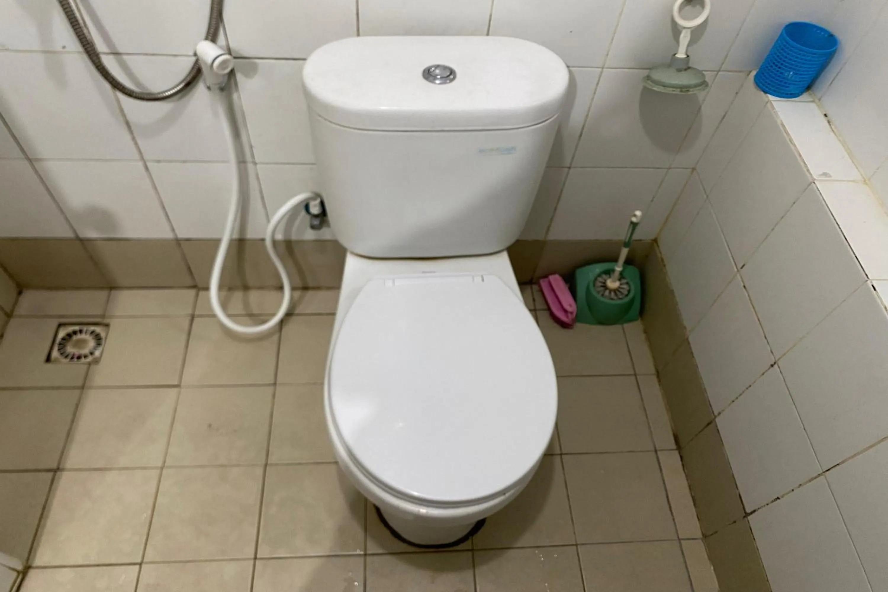 Bathroom in Apartment Bassura City by Berkah Estate