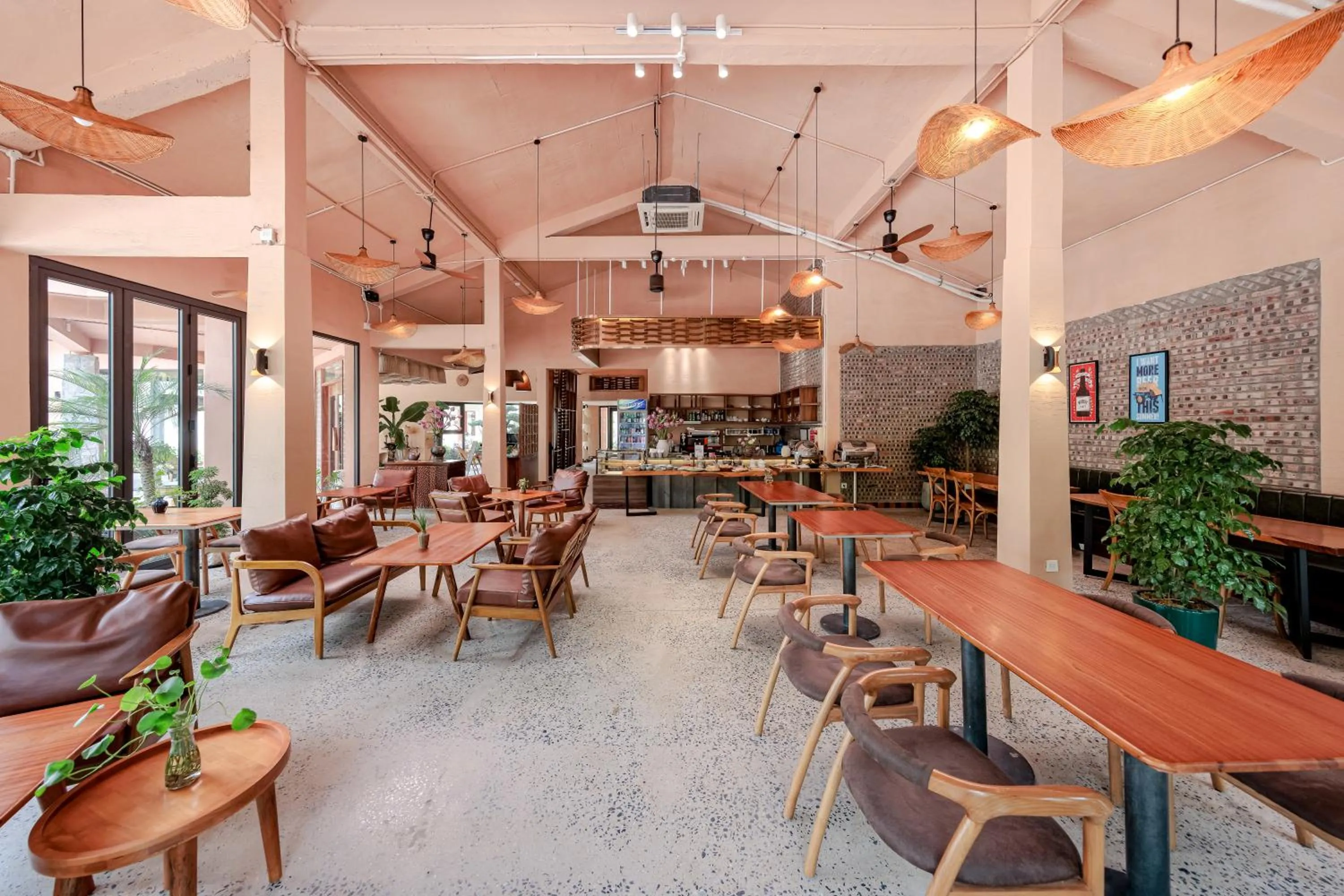 Restaurant/places to eat in La Sen Village