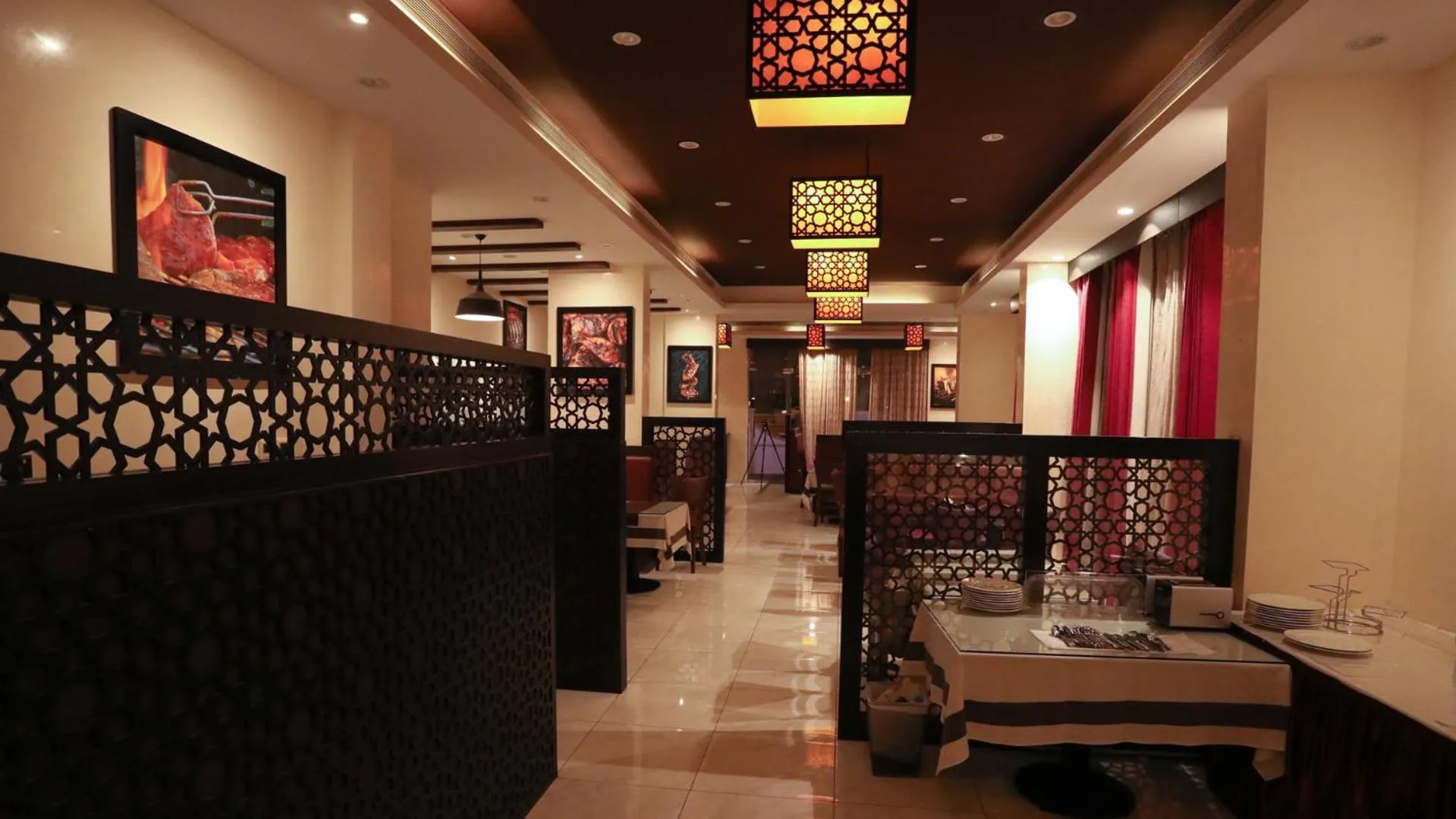 Restaurant/places to eat in Remas Hotel Suites - Al Khoudh, Seeb, Muscat
