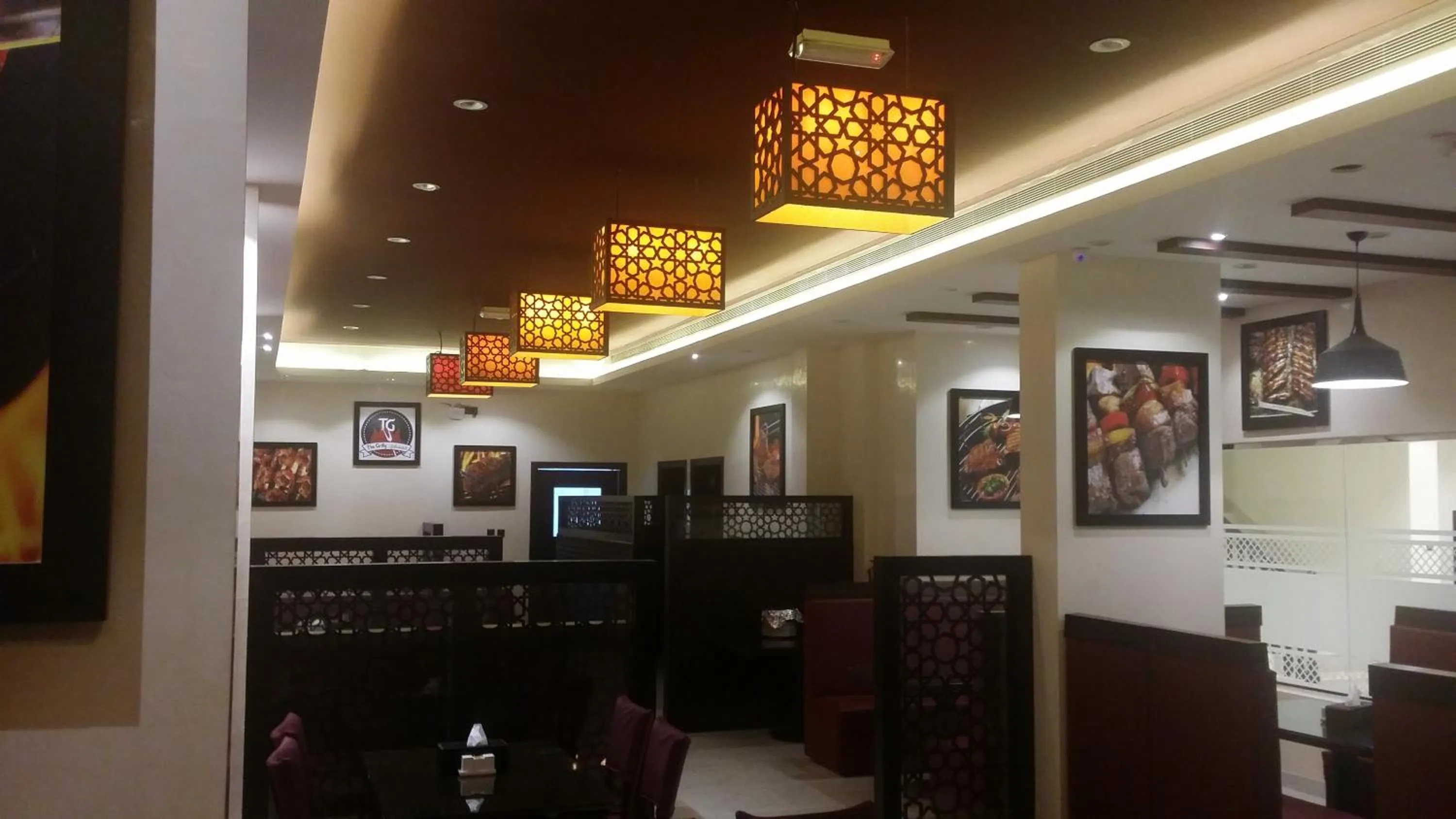 Restaurant/places to eat in Remas Hotel Suites - Al Khoudh, Seeb, Muscat