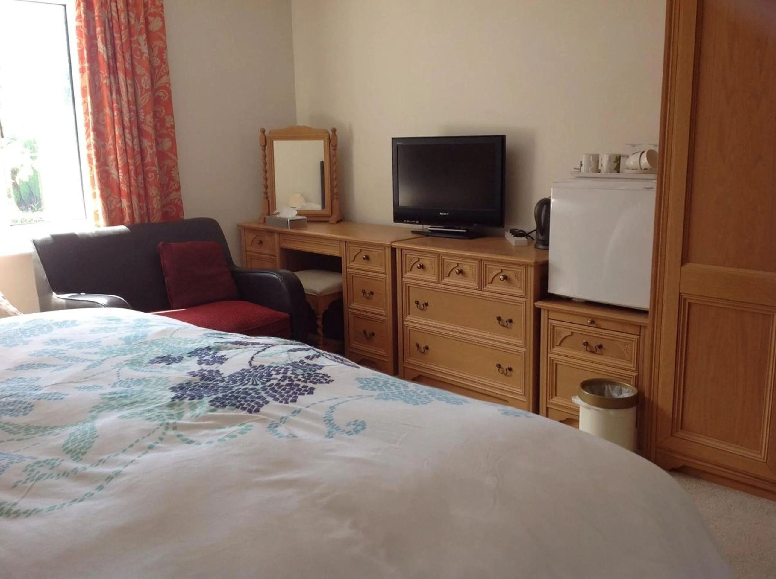 TV and multimedia in Estuary View Farm