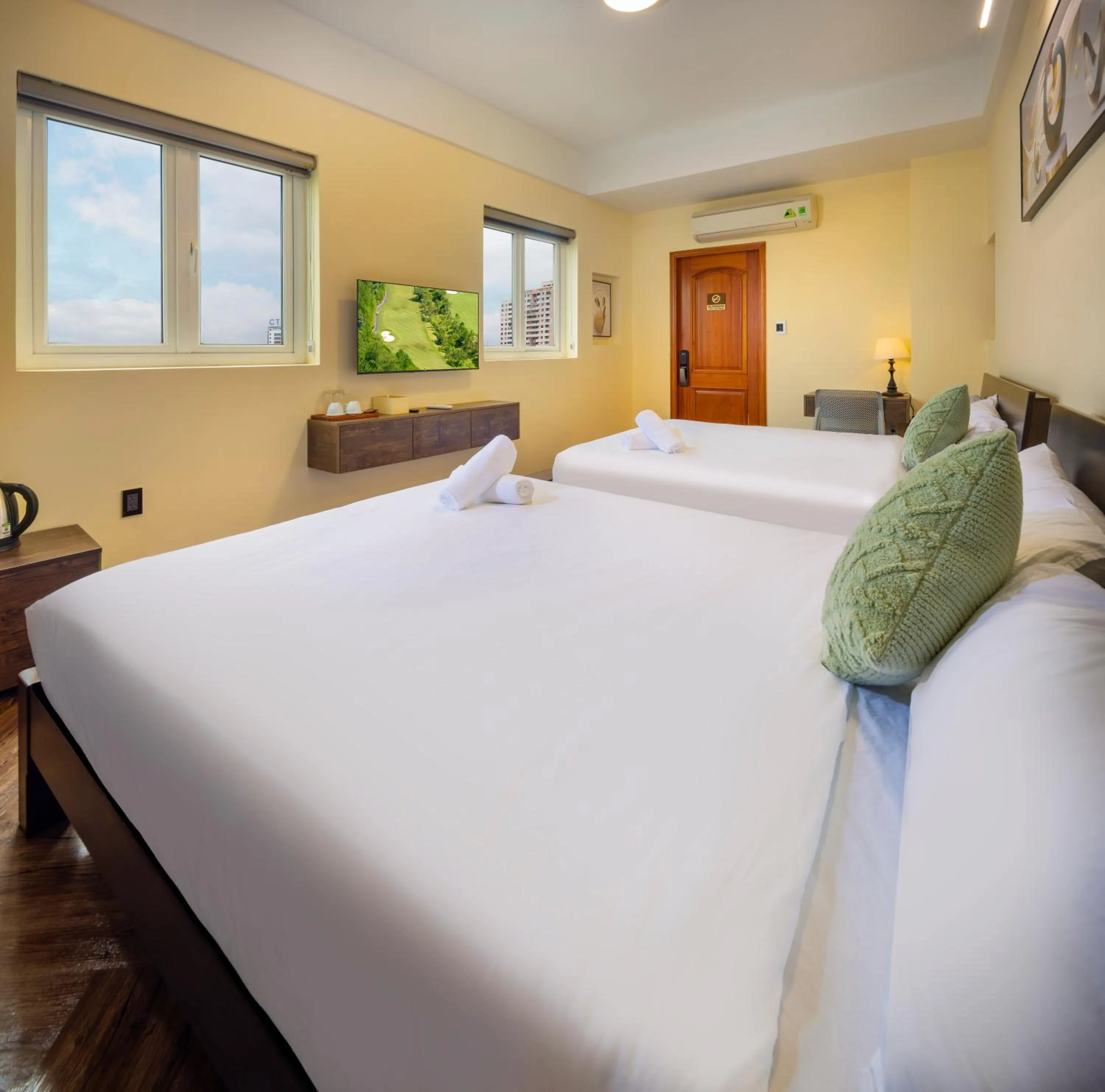 Bed in Diamond crown 2 Hotel