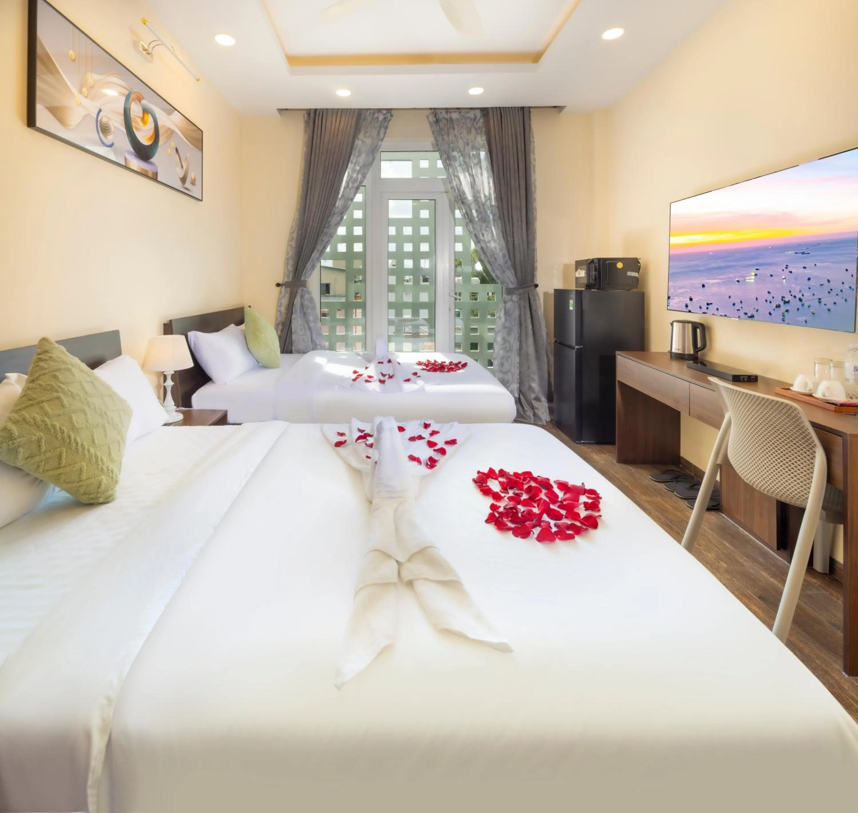 Bed in Diamond crown 2 Hotel