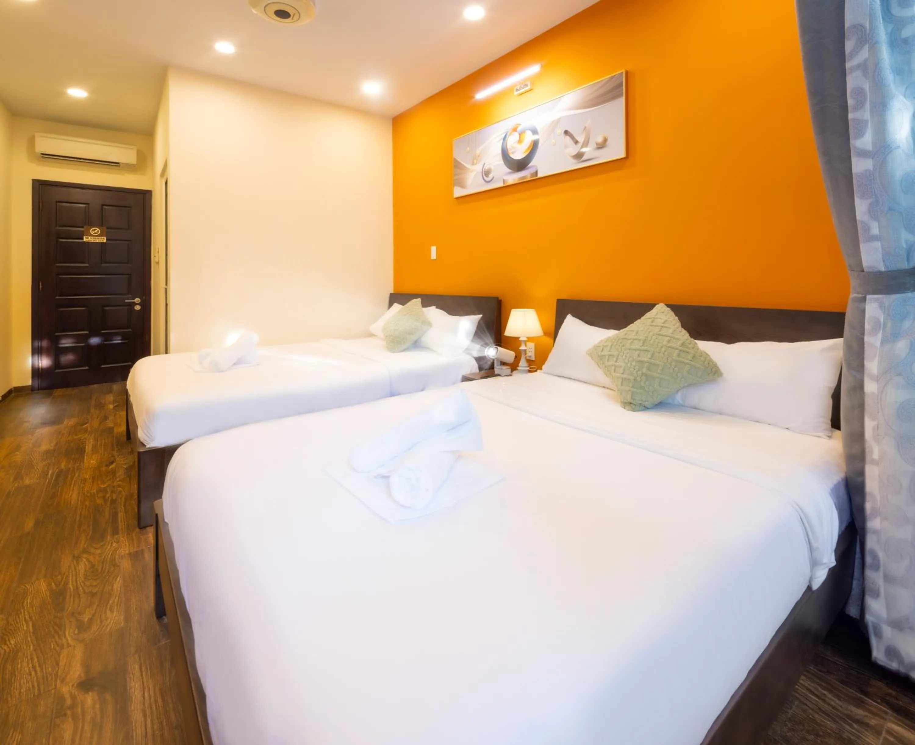 Bed in Diamond crown 2 Hotel