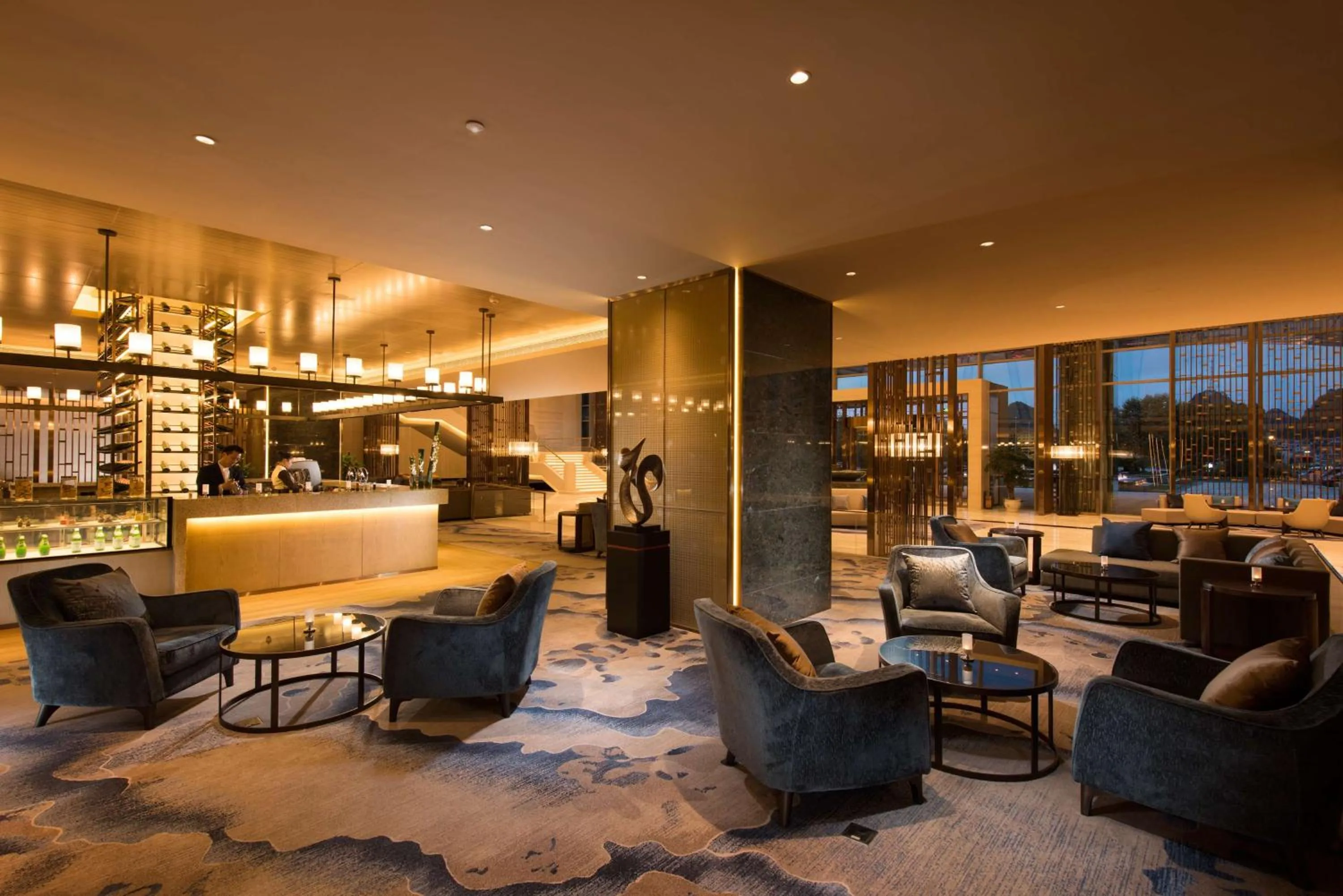 Lounge or bar in DoubleTree by Hilton Hotel Anshun
