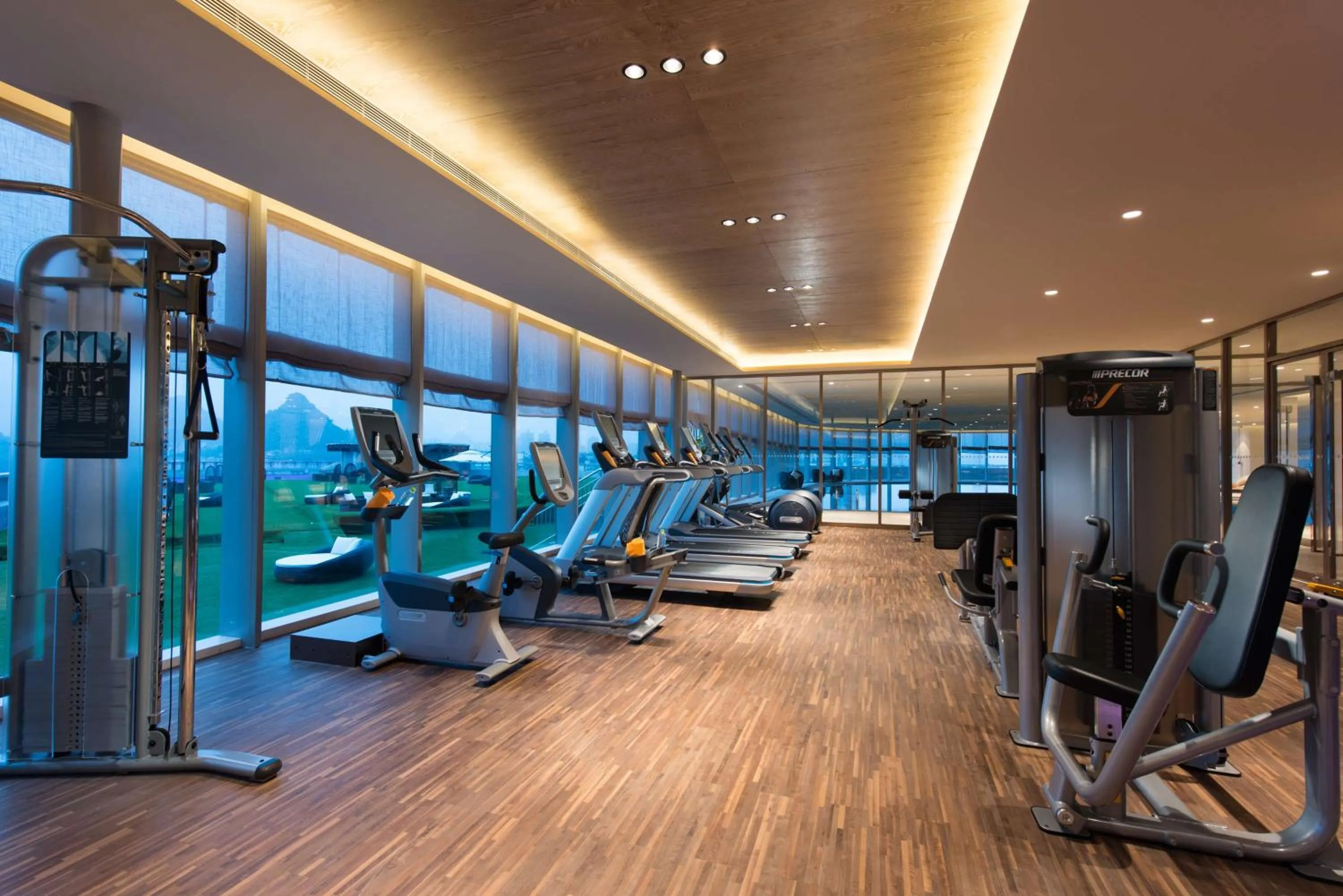 Fitness centre/facilities in DoubleTree by Hilton Hotel Anshun