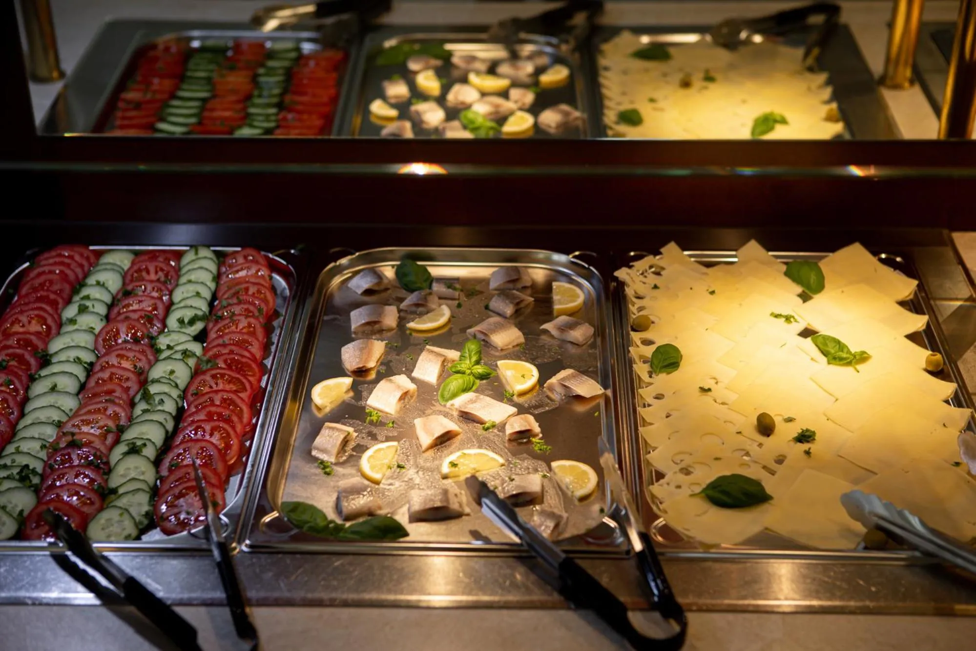 Buffet breakfast in Hotel Quellenhof