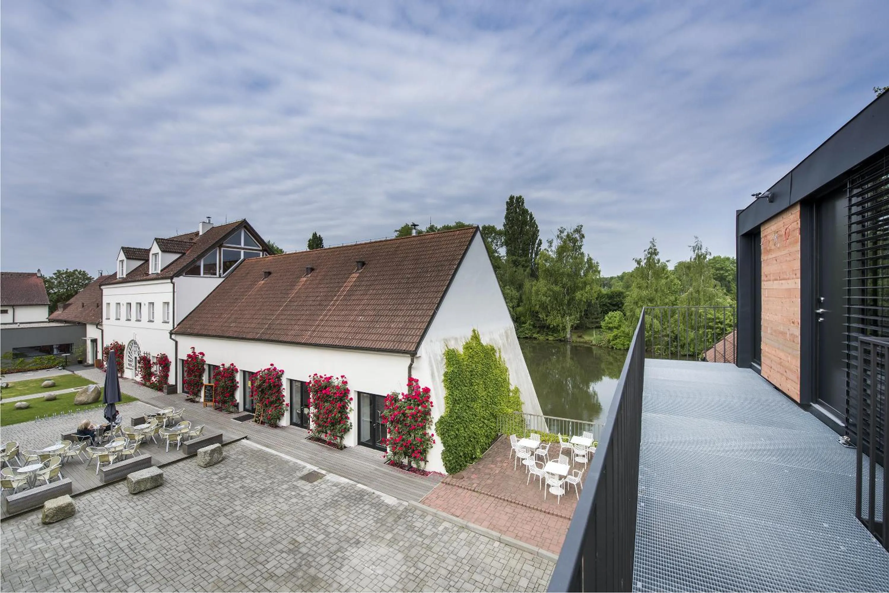 Property building in Yard Resort