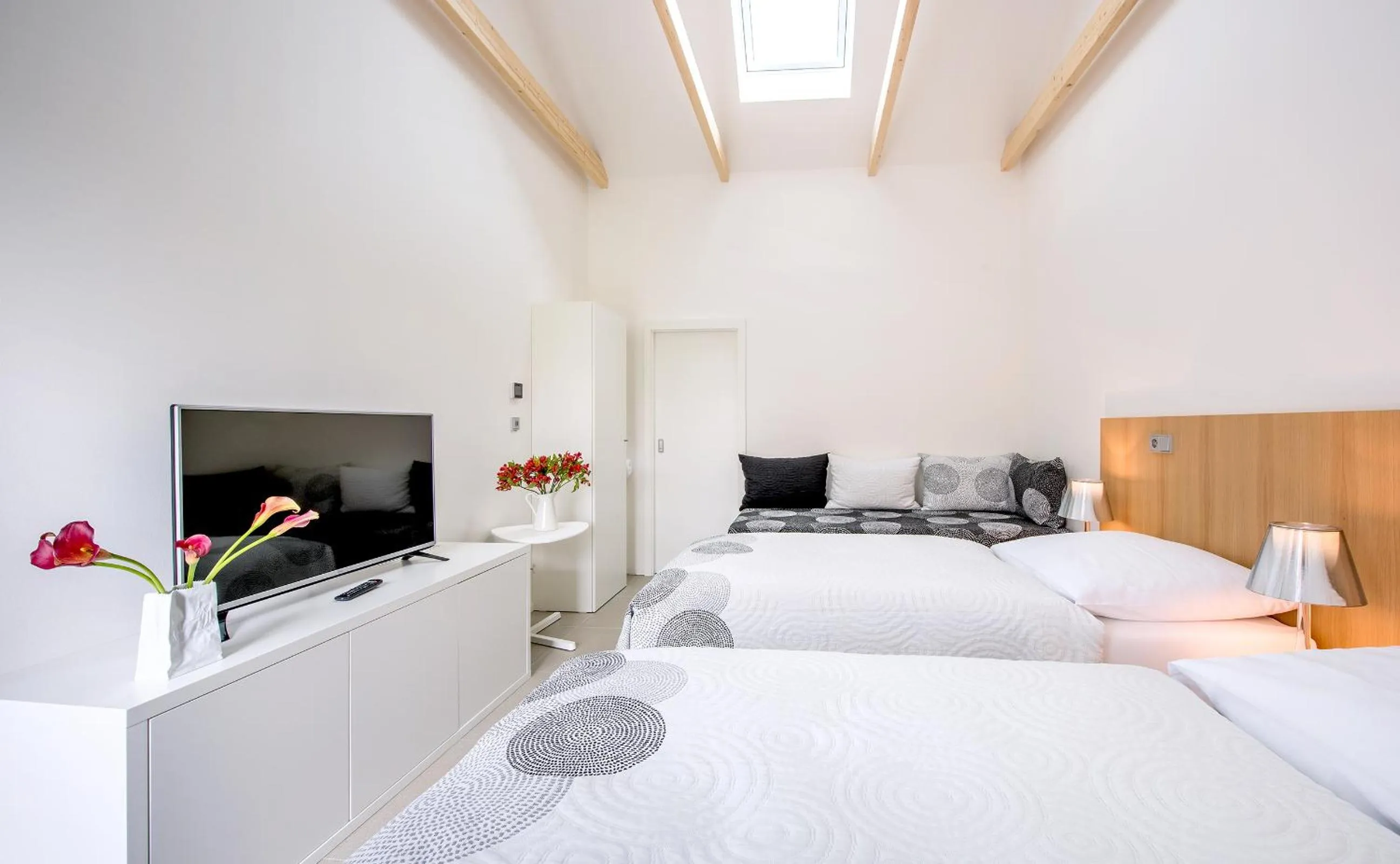 Bedroom, Bed in Yard Resort