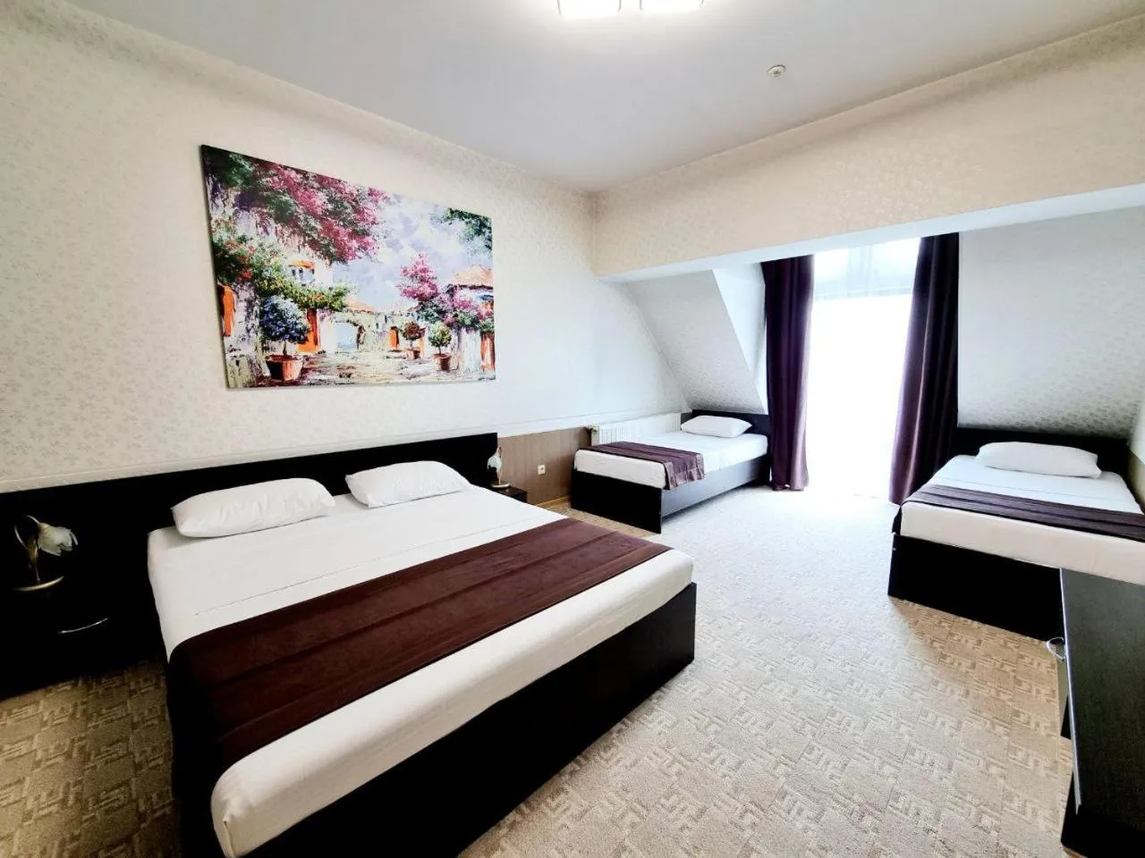TV and multimedia, Bed in TipTop Hotel CITY CENTER