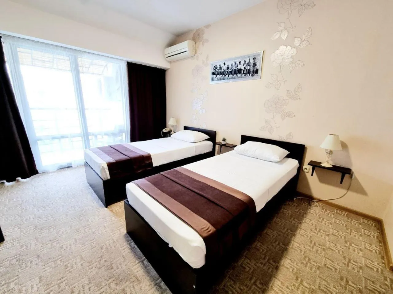 Photo of the whole room, Bed in TipTop Hotel CITY CENTER