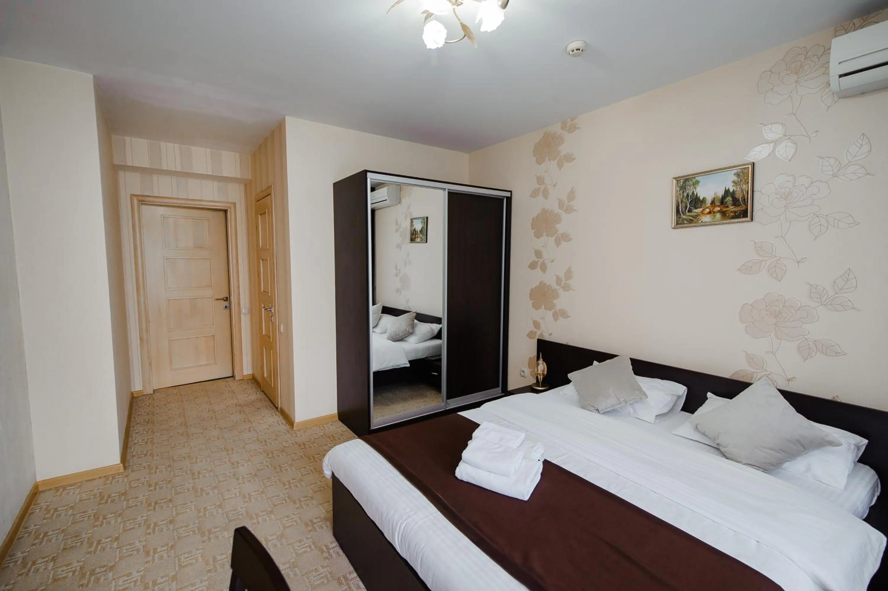 Bedroom, Bed in TipTop Hotel CITY CENTER
