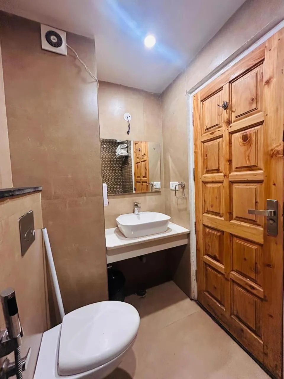 Shower in Hotel Dwaper A Premium Property Near Mall Road