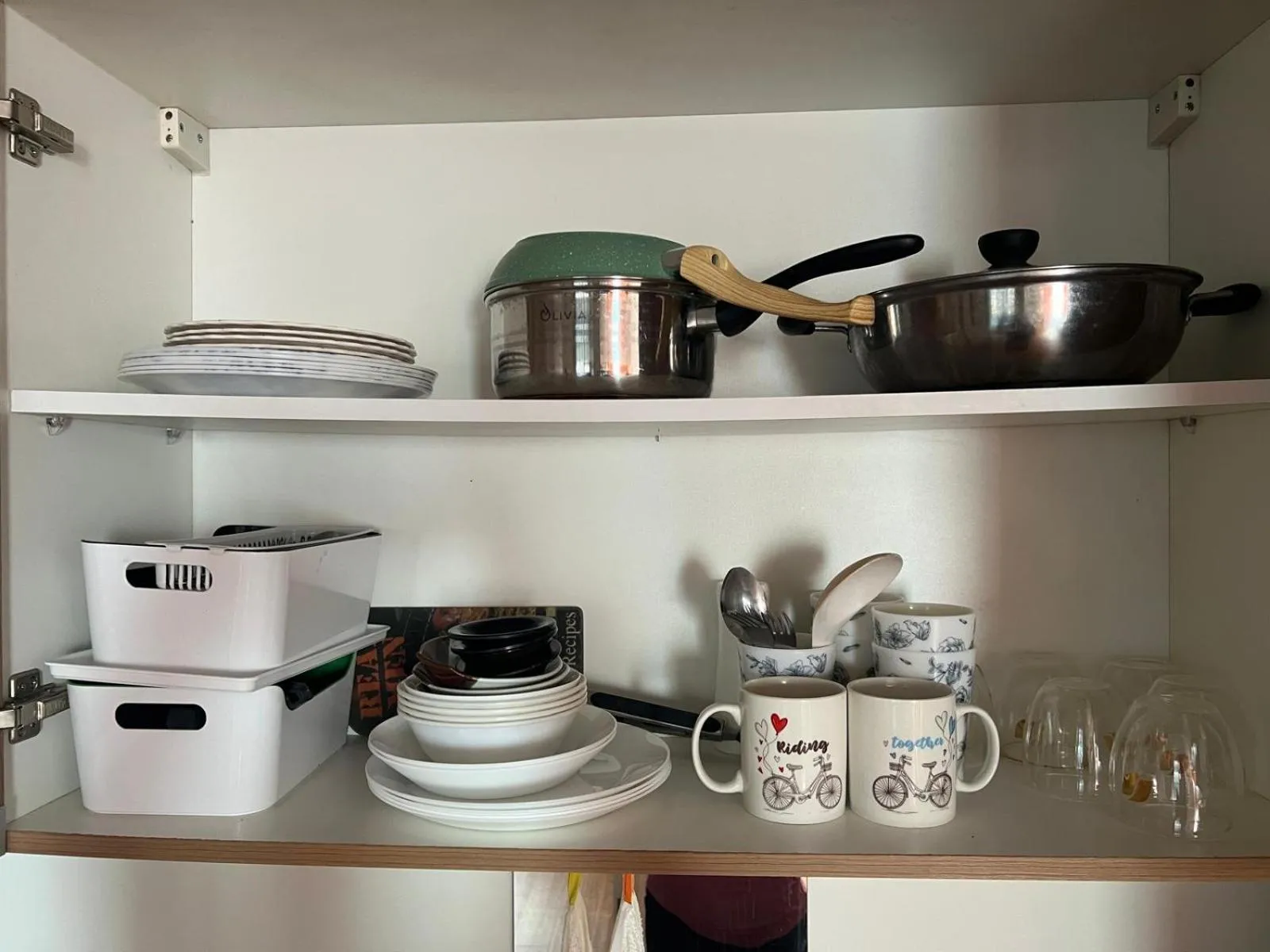 Coffee/tea facilities in Family Haven Serin West Tagaytay - 6 Pax - Taal View - Full Kitchen - FAST Wi-Fi