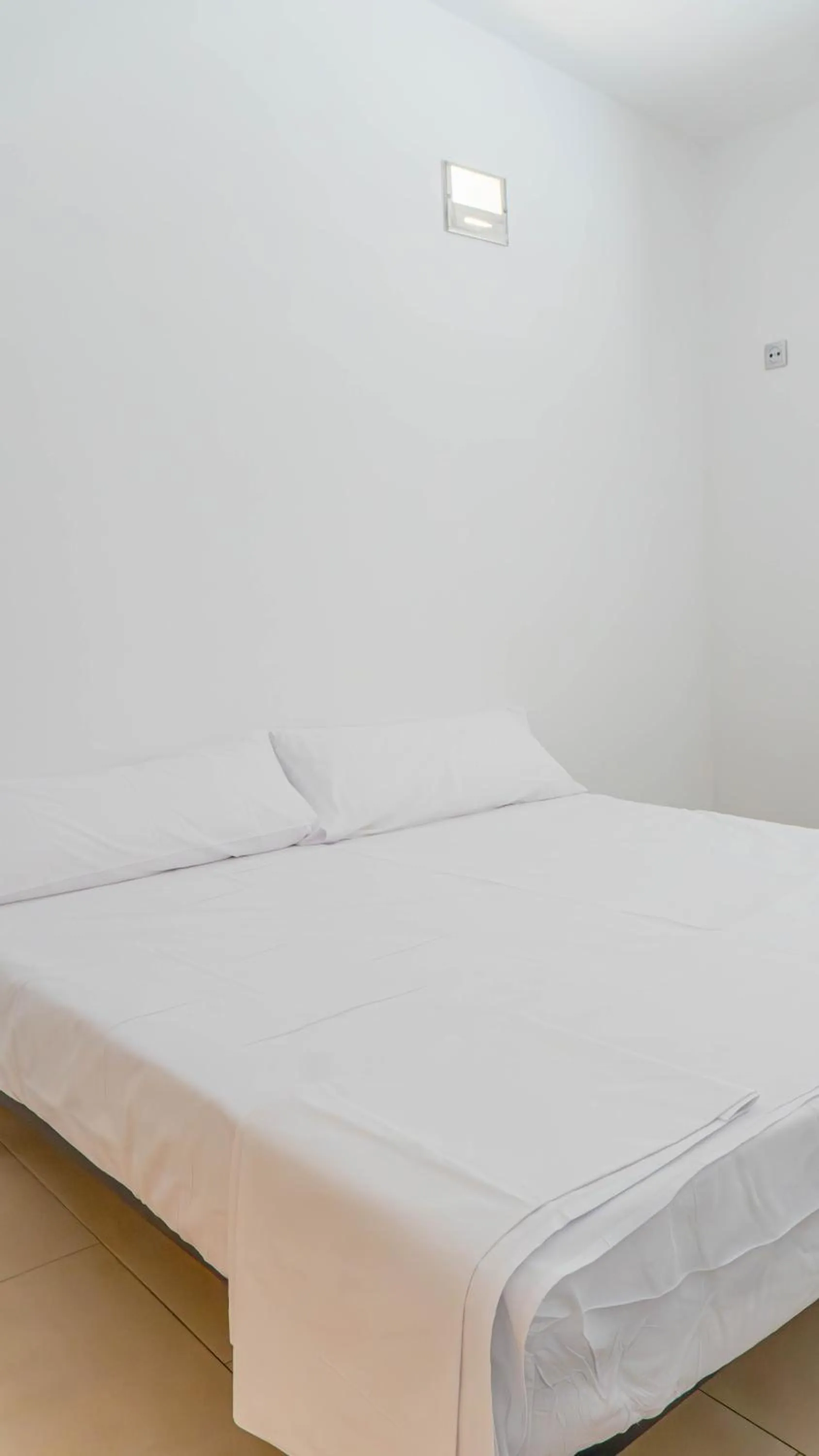 Bed in Albergue Las Salinas