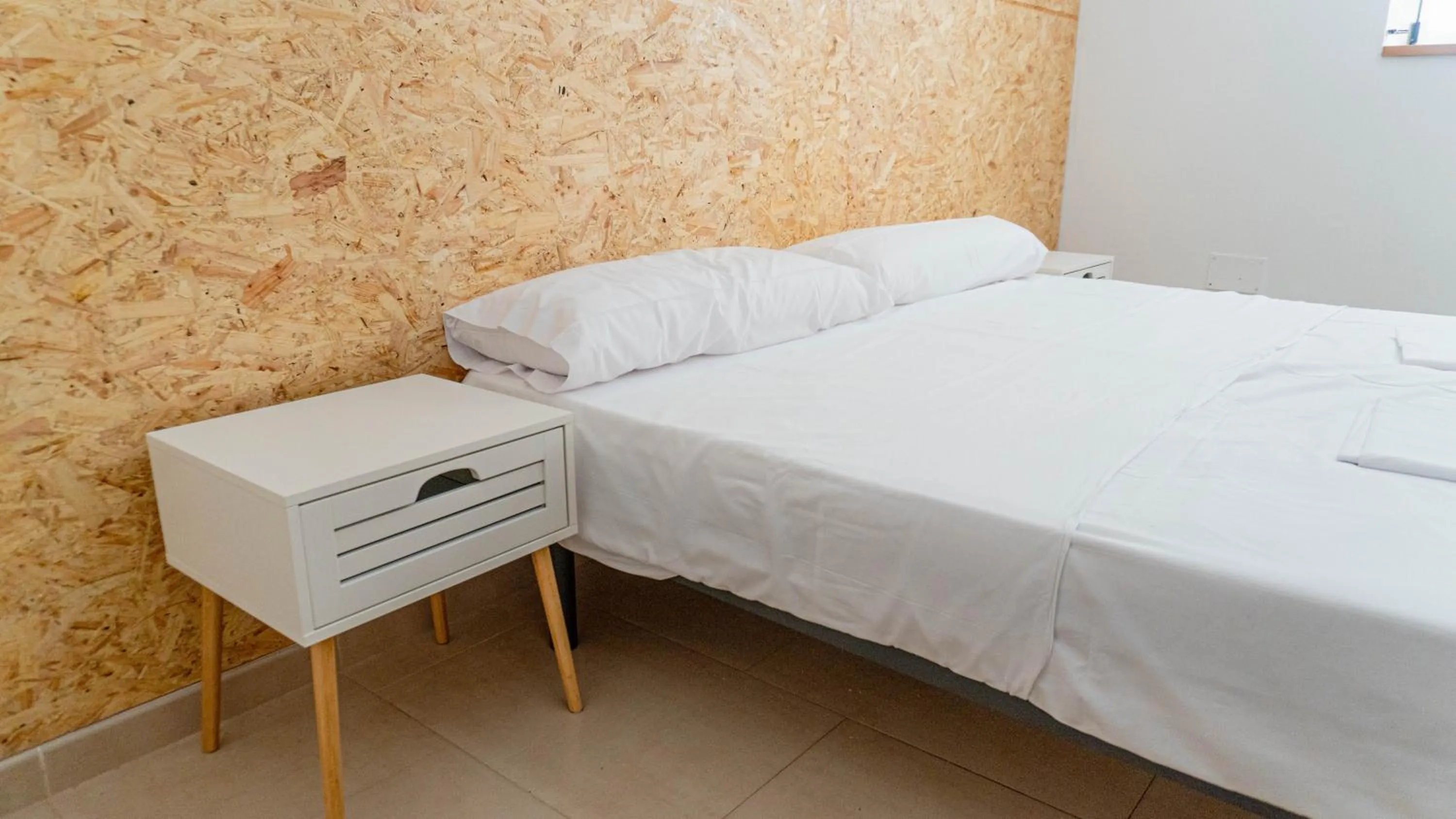 Bed in Albergue Las Salinas