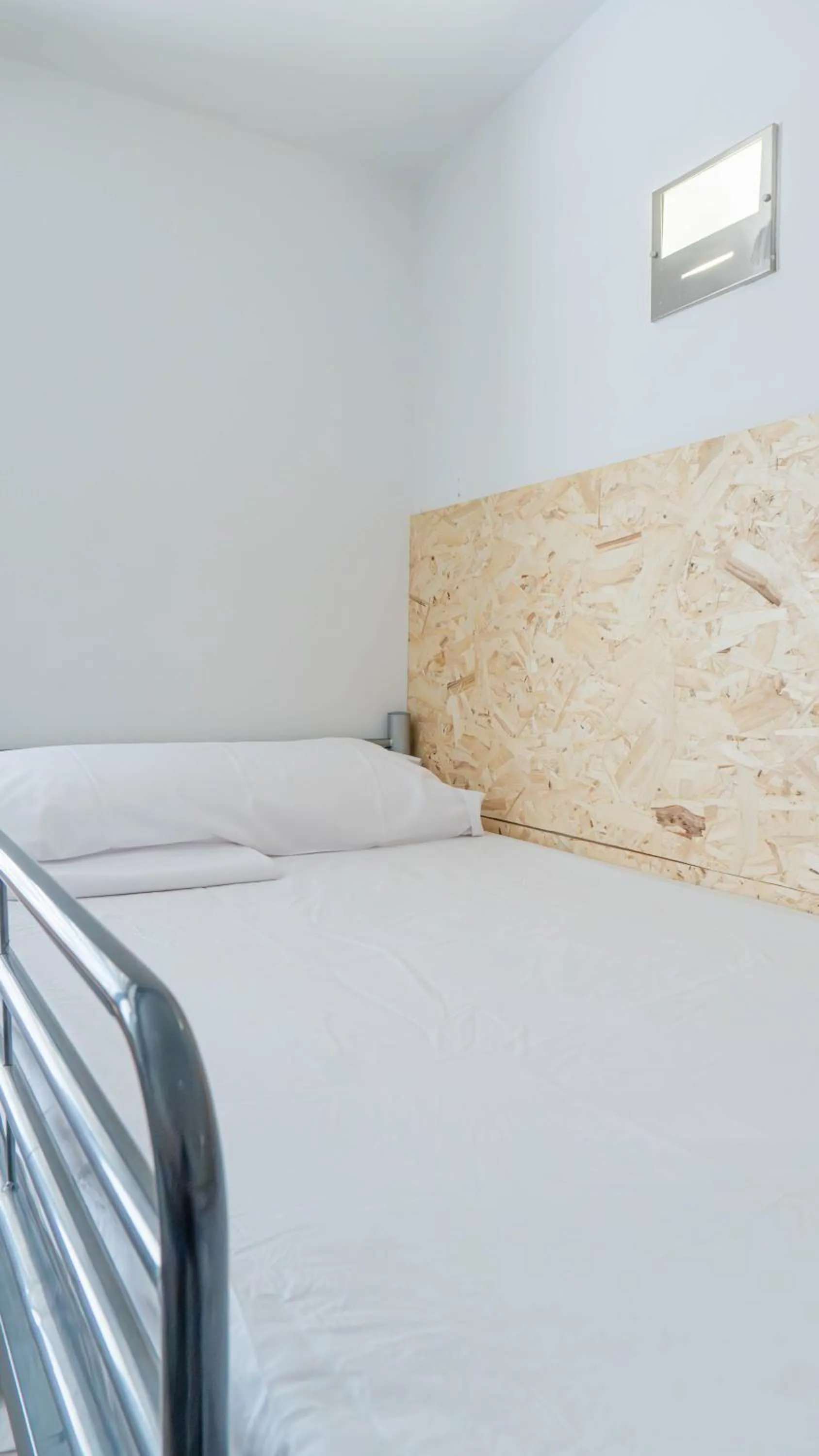 Bed in Albergue Las Salinas