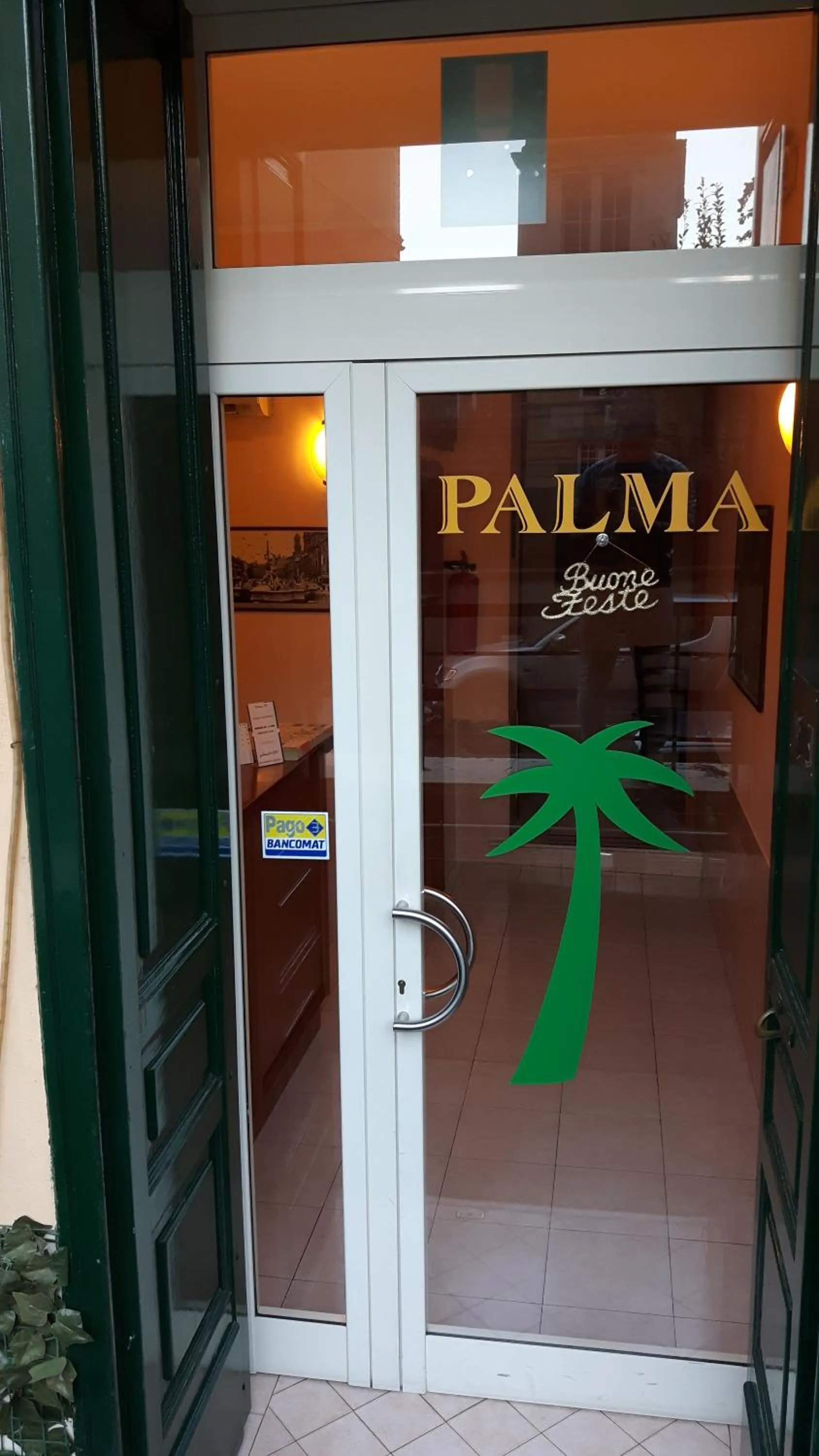 Logo/Certificate/Sign in Palma