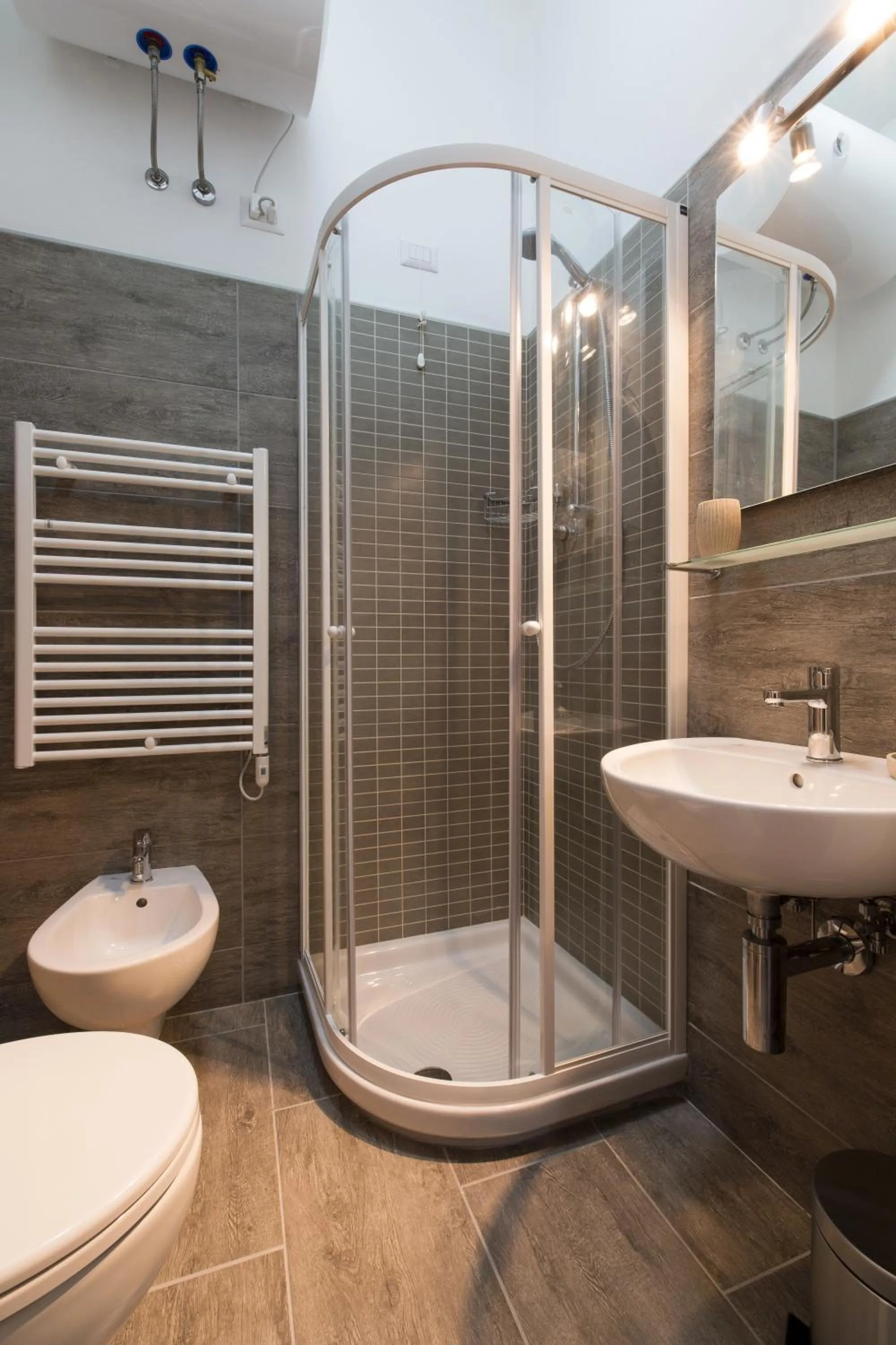 Bathroom in Affittacamere Le Farfalle