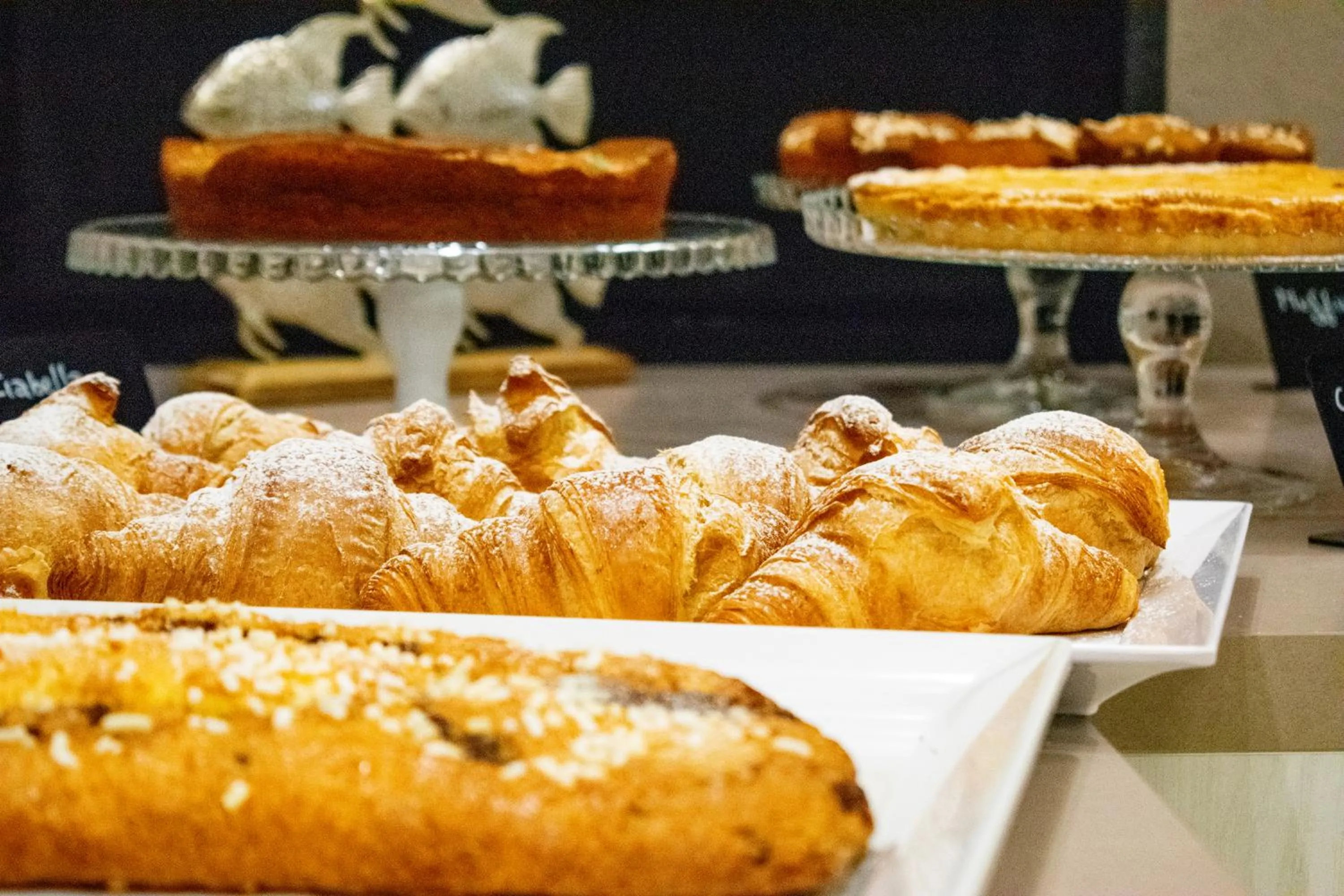 Restaurant/places to eat in Ambra Hotel Cattolica