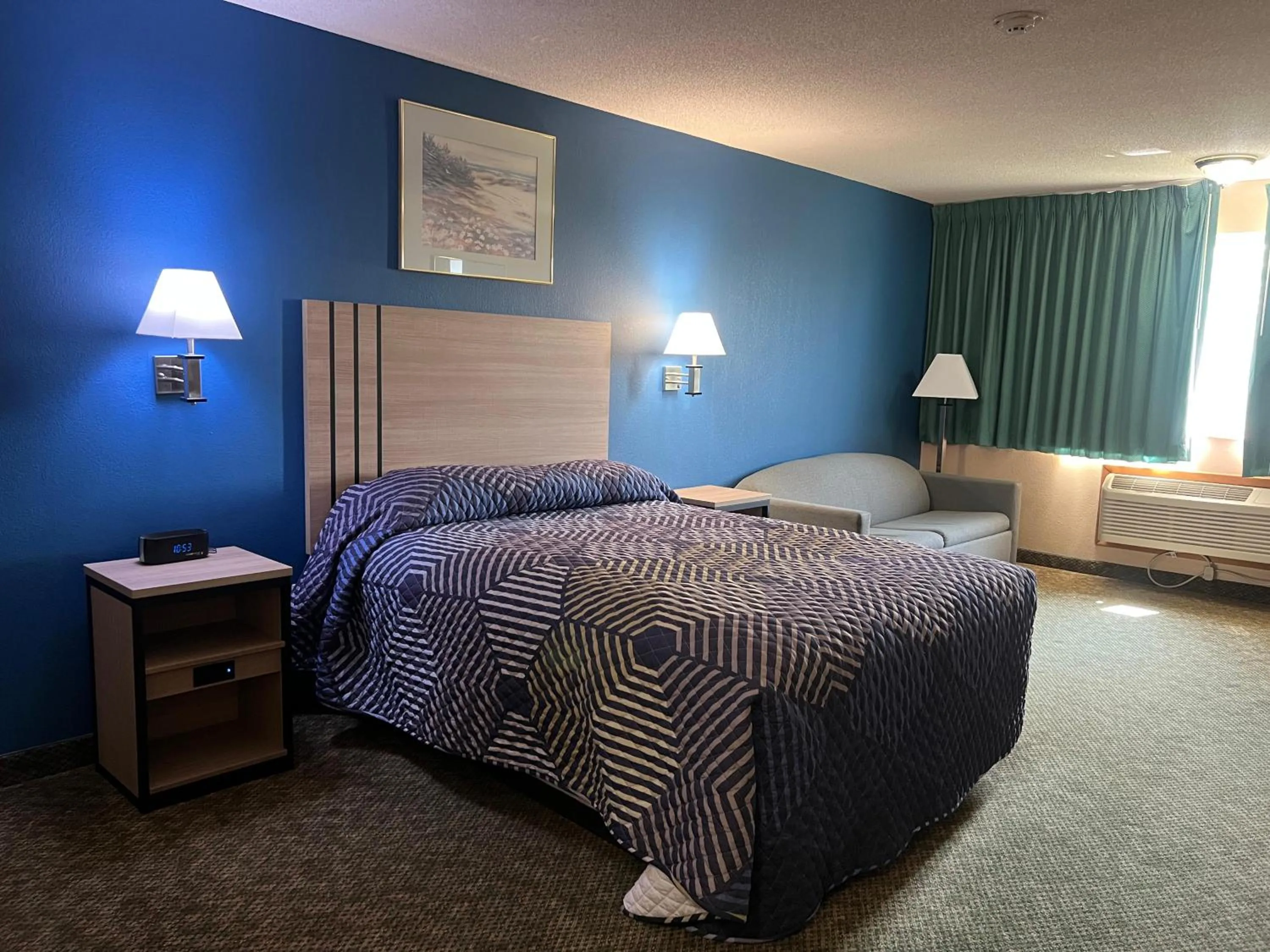 Bedroom, Bed in Marysville Surf Motel Kansas US 77