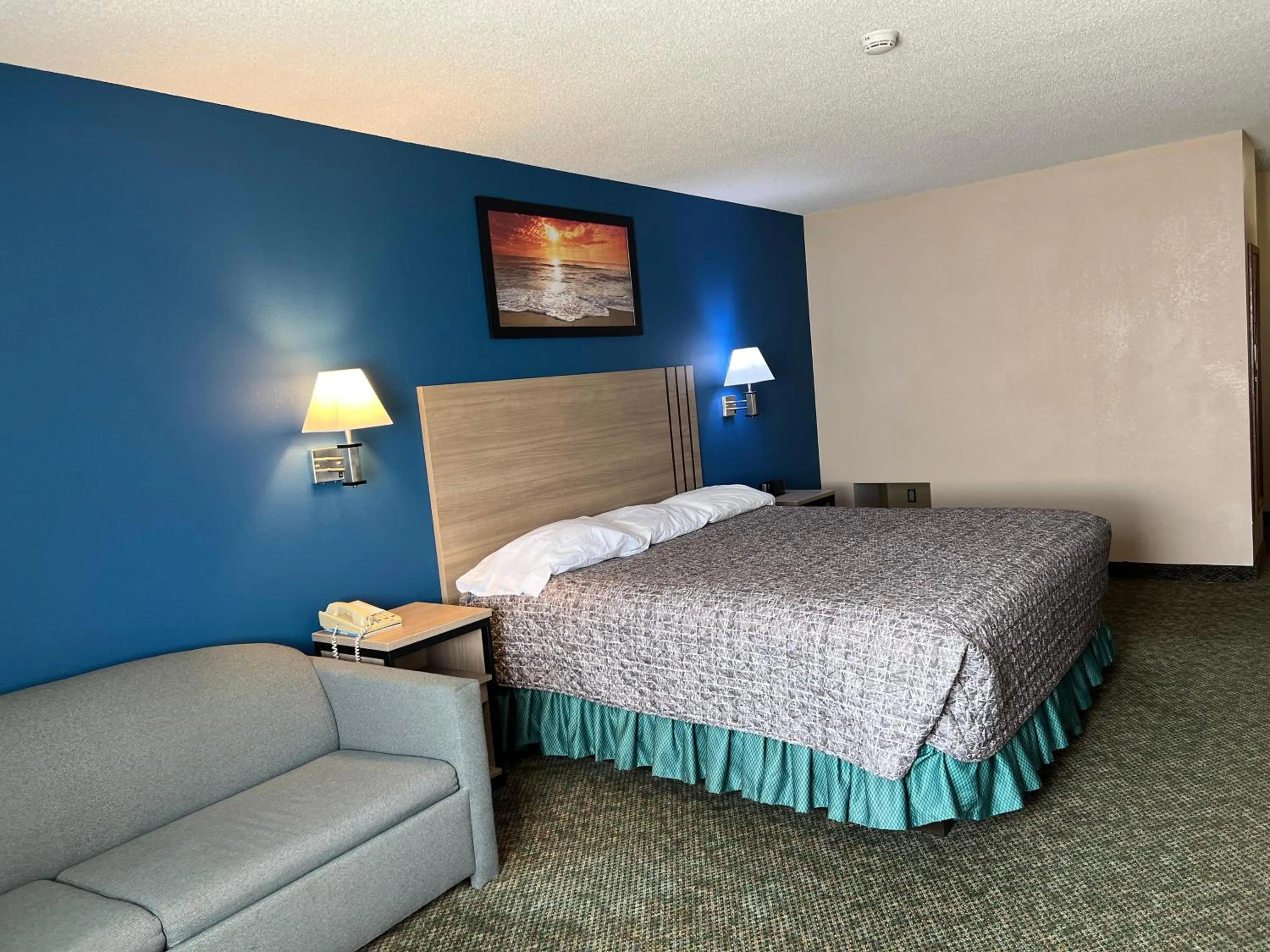 Bedroom, Bed in Marysville Surf Motel Kansas US 77