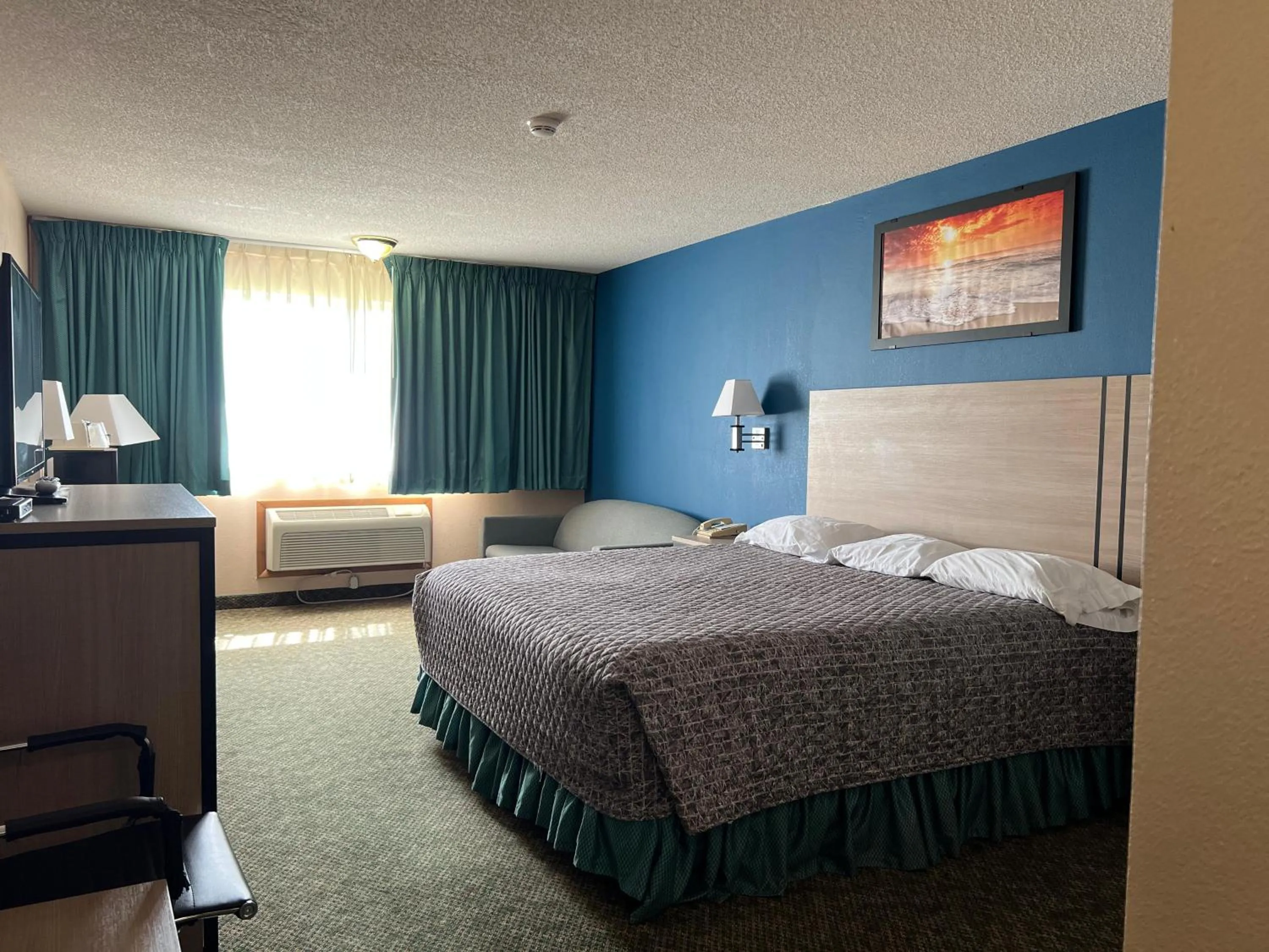 Bedroom, Bed in Marysville Surf Motel Kansas US 77