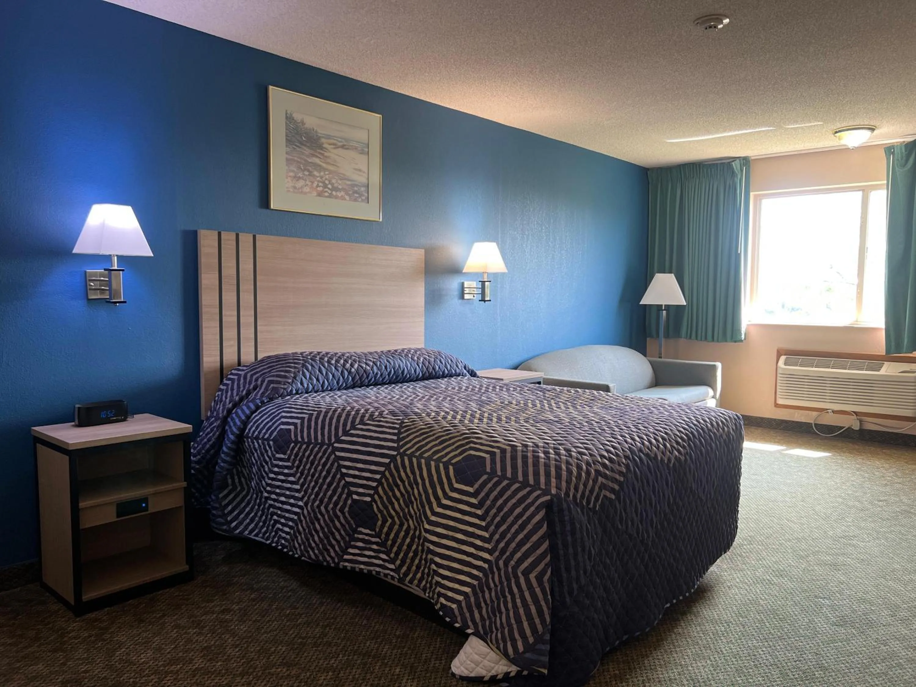 Bedroom, Bed in Marysville Surf Motel Kansas US 77