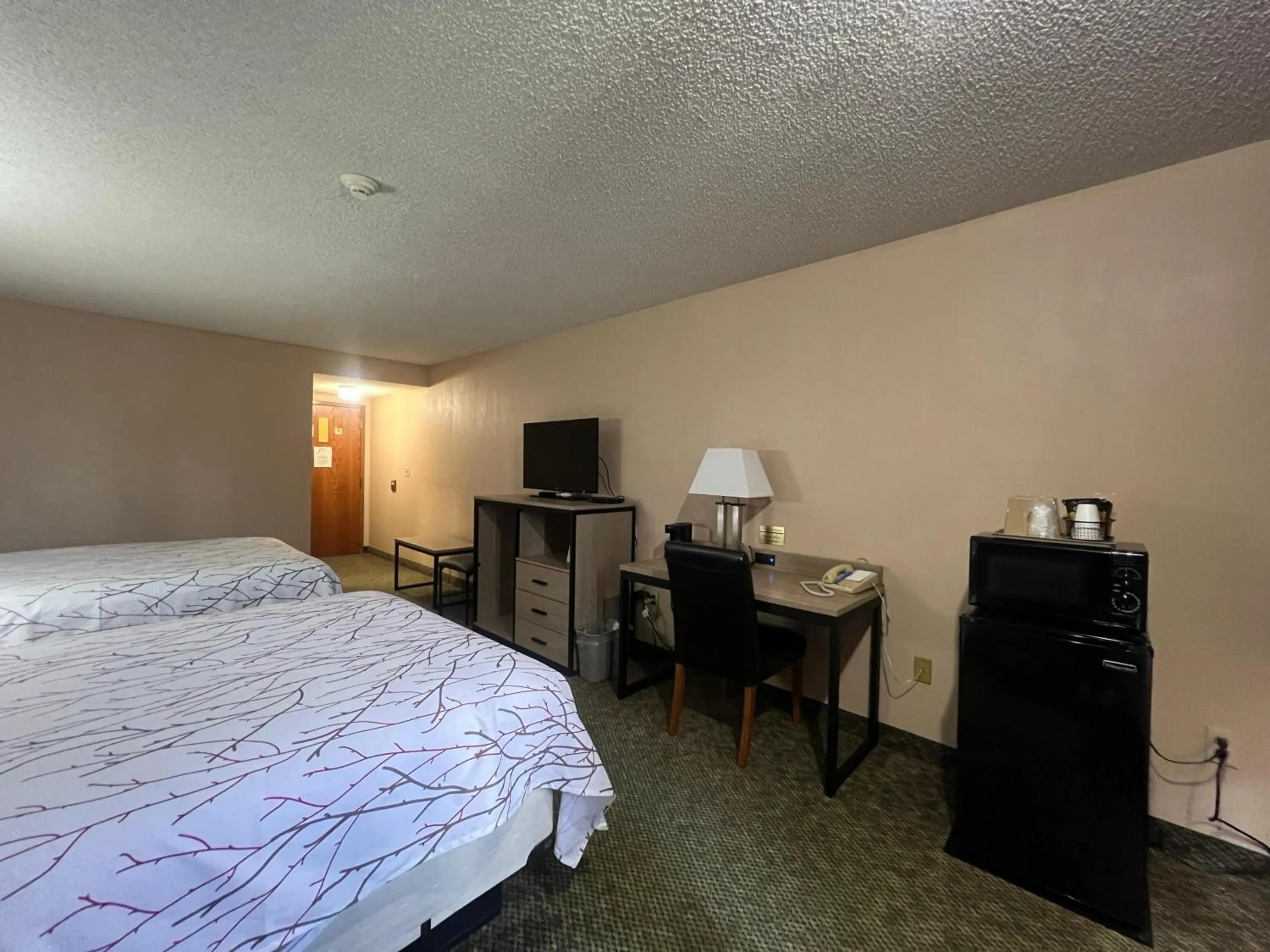 Bedroom, Bed in Marysville Surf Motel Kansas US 77