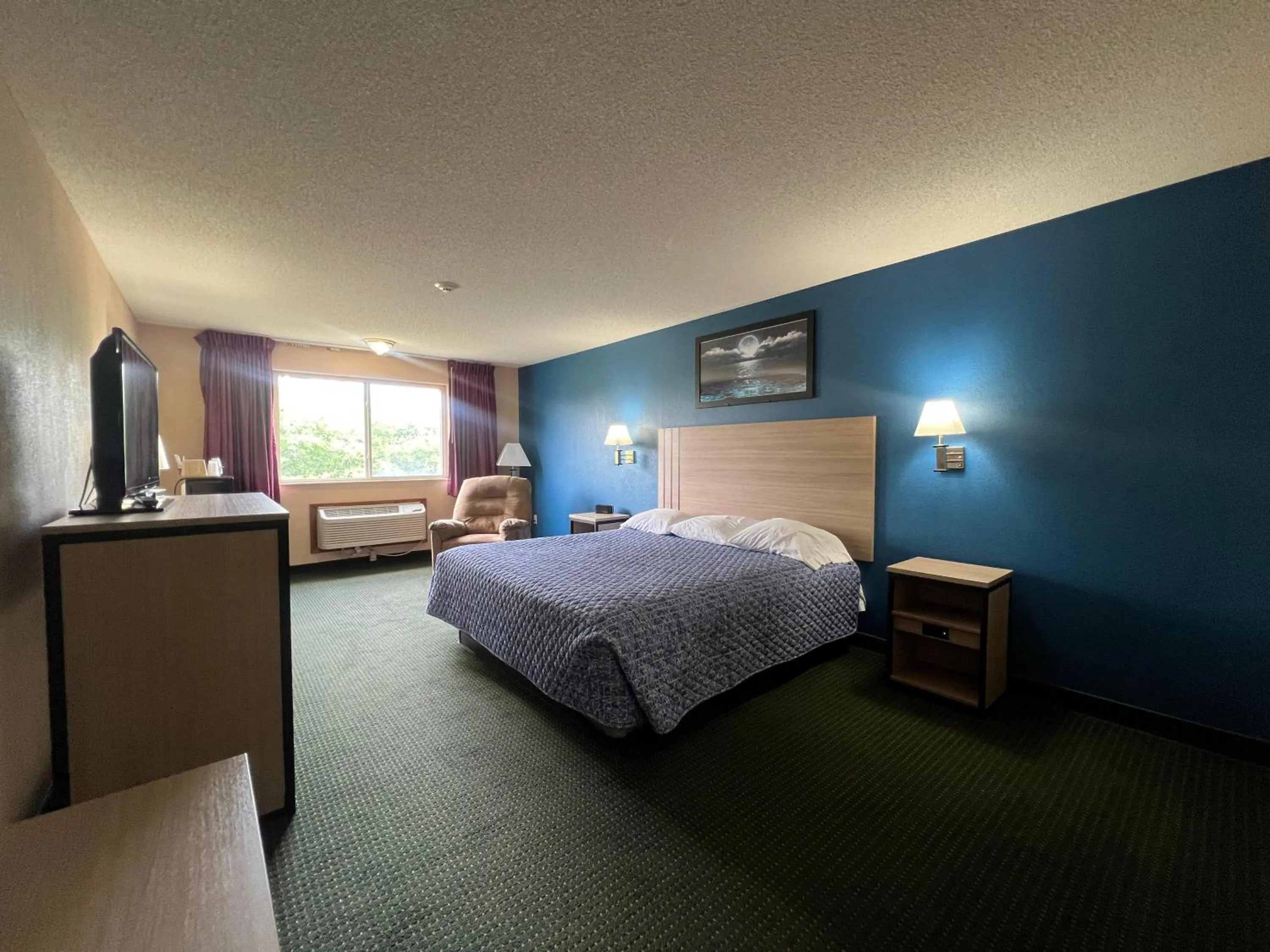 Bedroom, Bed in Marysville Surf Motel Kansas US 77