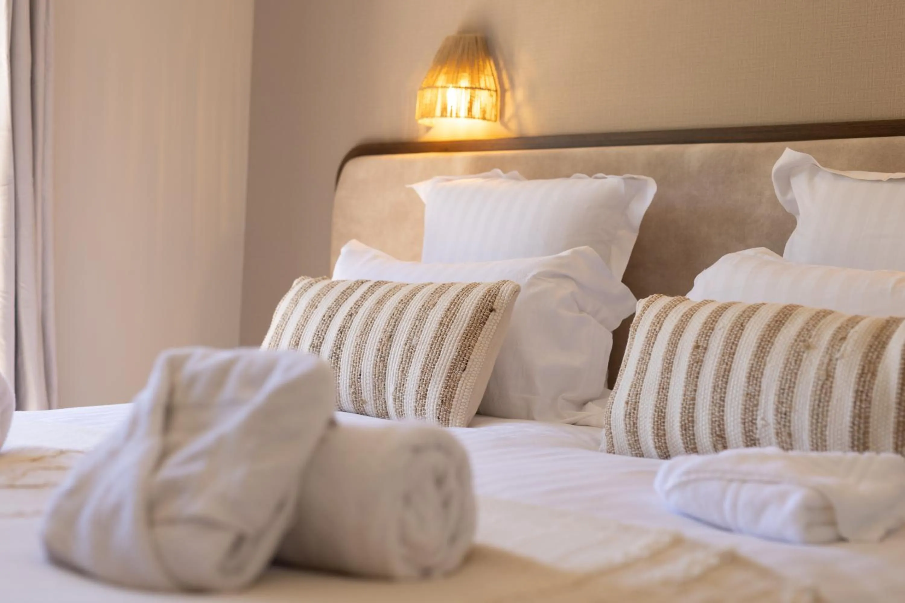 Bed in Hôtel Lou Juan