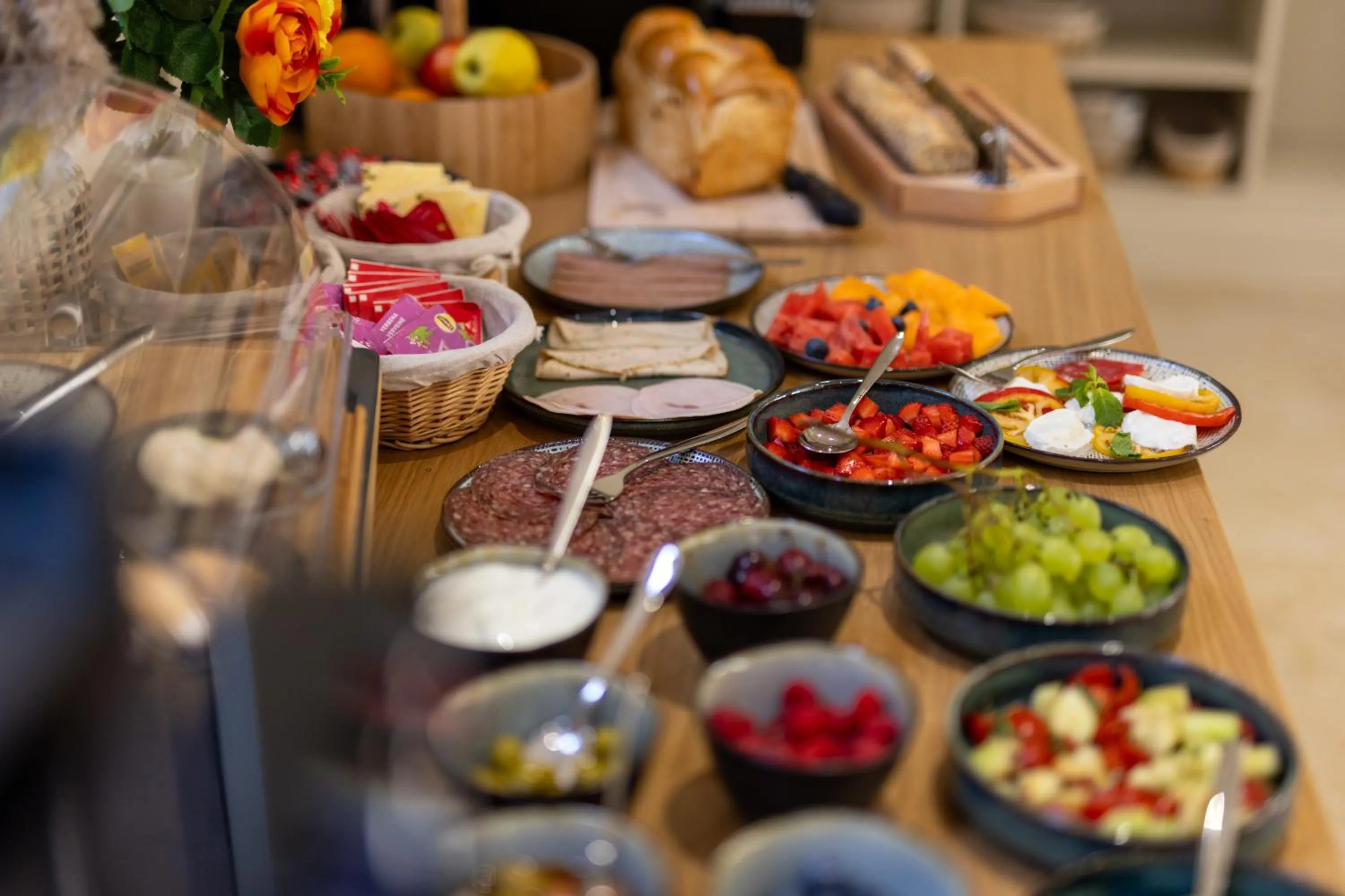Breakfast in Hôtel Lou Juan