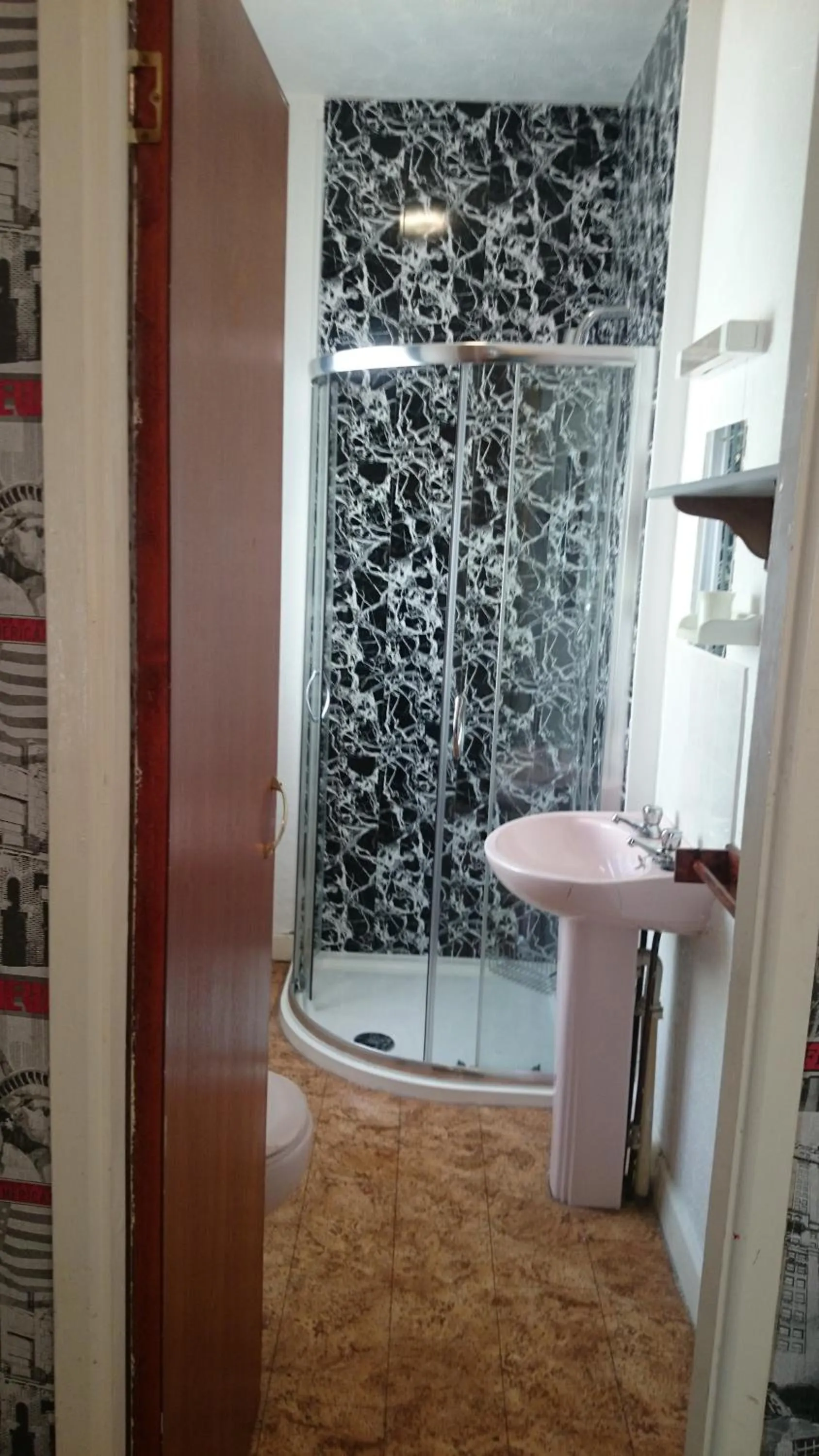 Bathroom in Tulip Hotel Blackpool