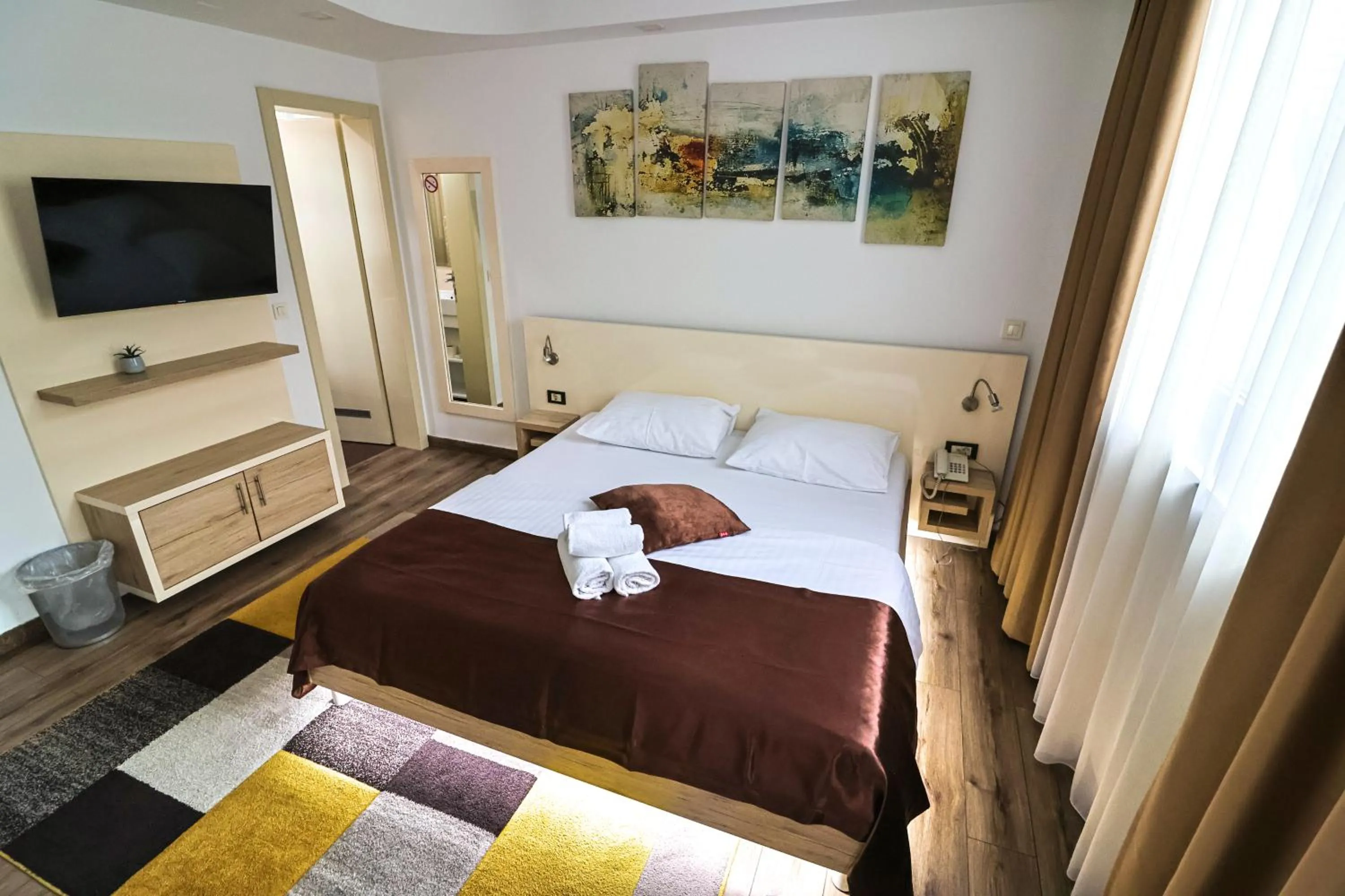 Bedroom, Bed in The Hotel National