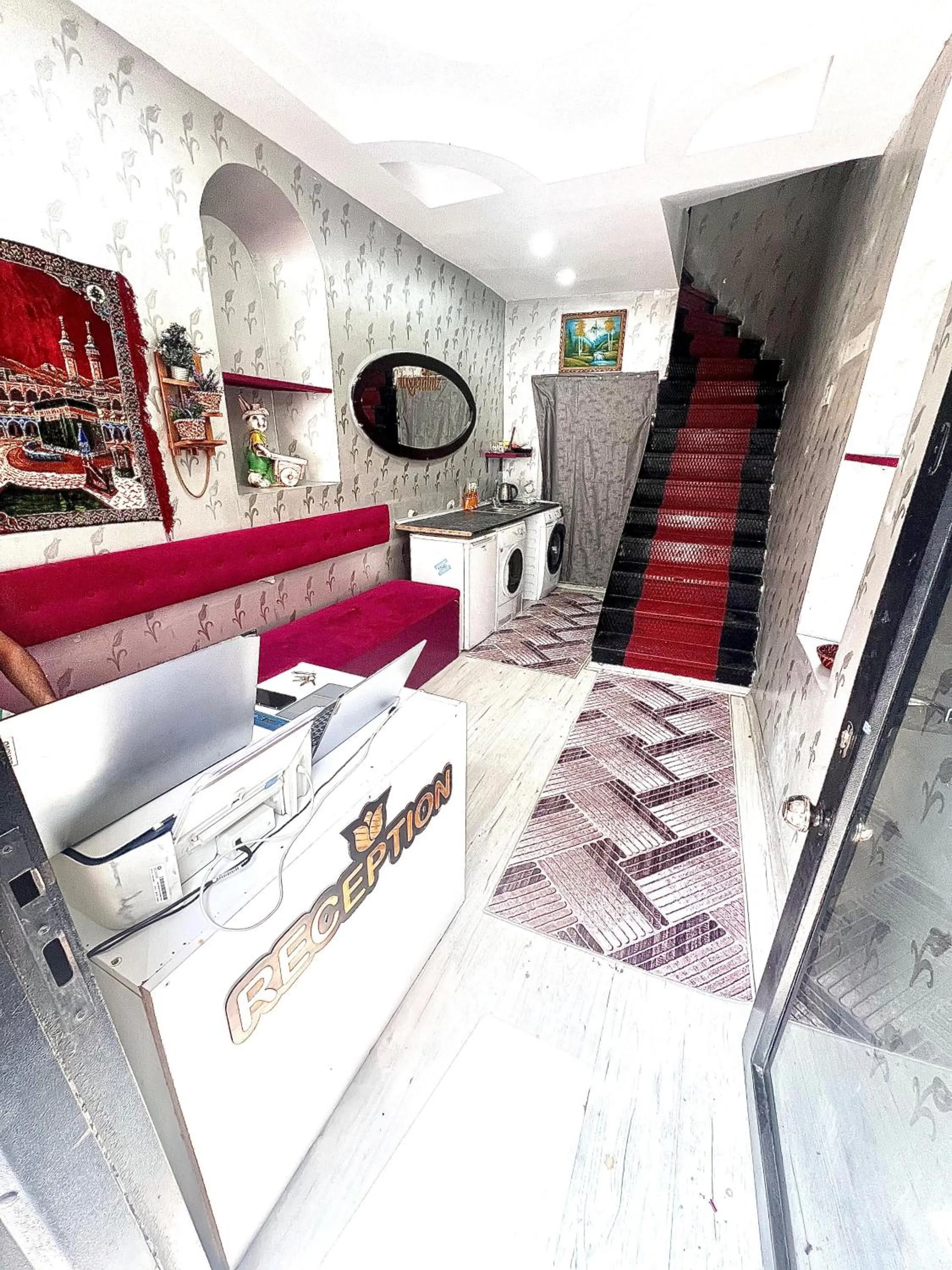 Kitchen or kitchenette in Taksim Luxury Capital Hotel