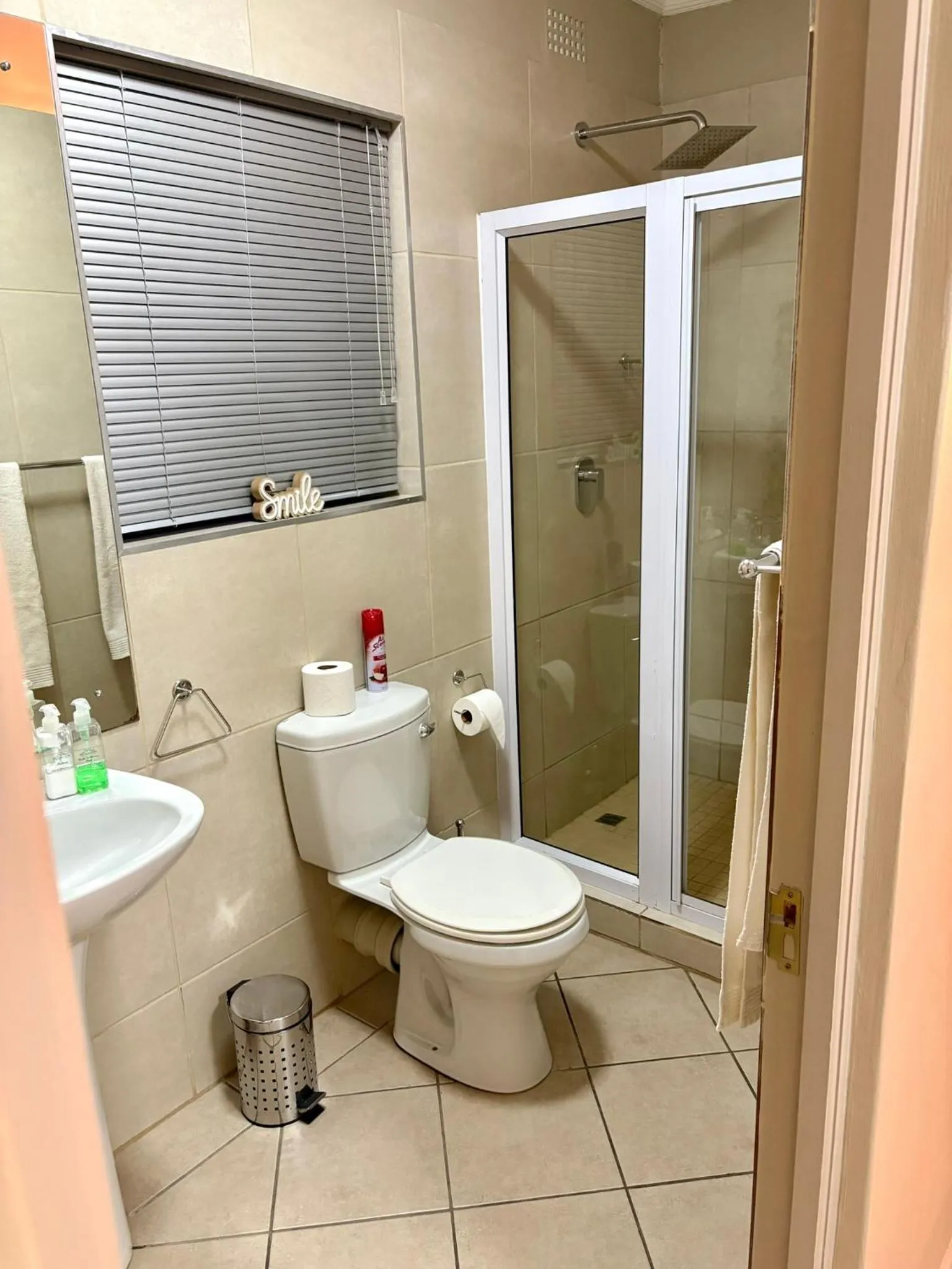 Shower in The Suburban Guest House