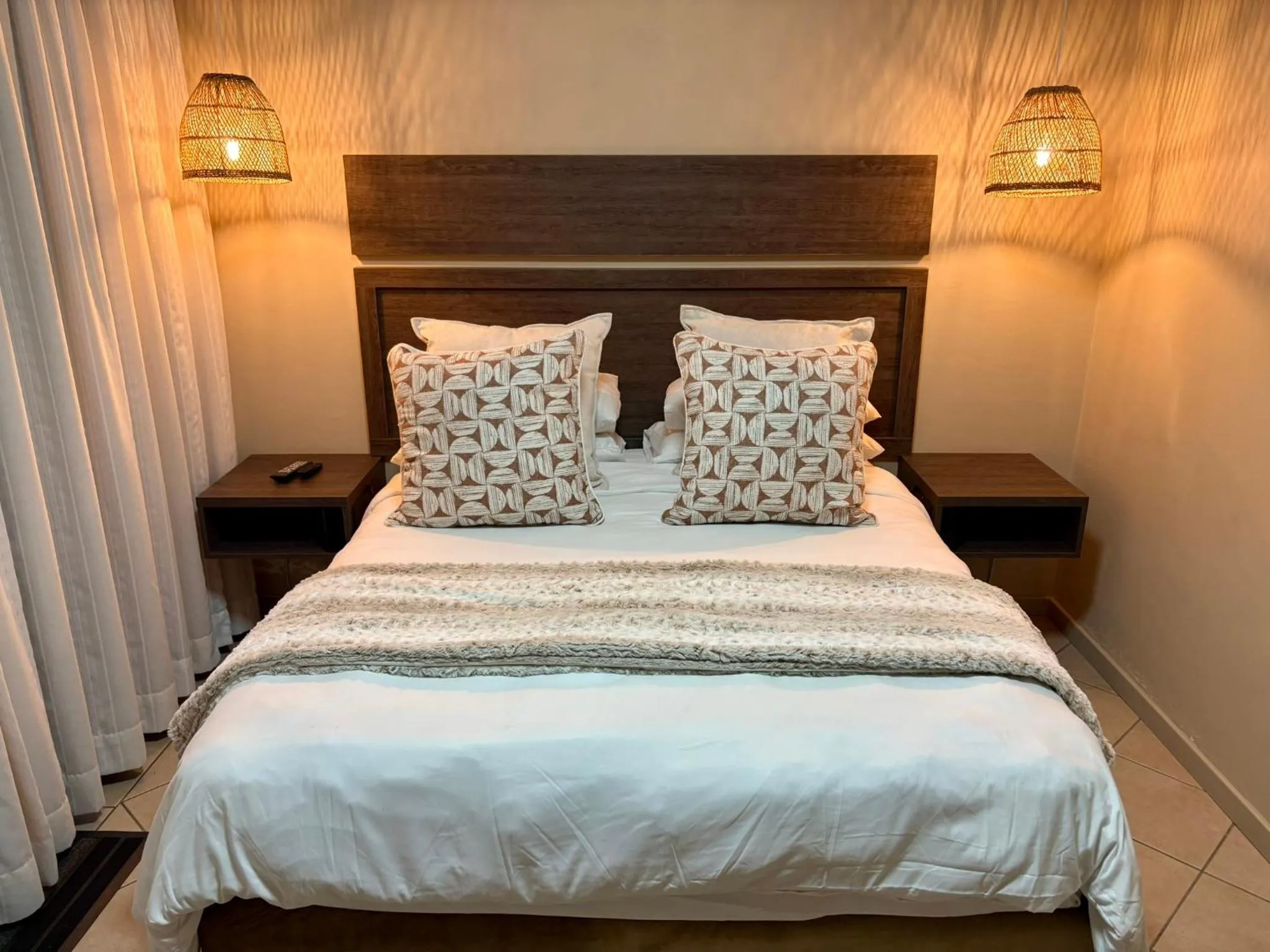 Bedroom, Bed in The Suburban Guest House