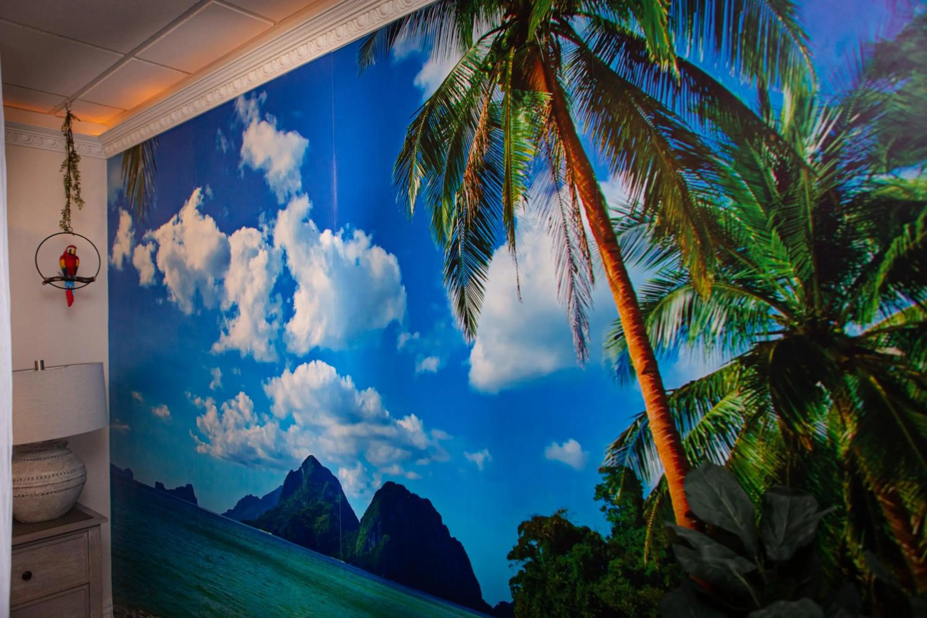 Hideaway Suites On 5th-Formally 5th East Hall