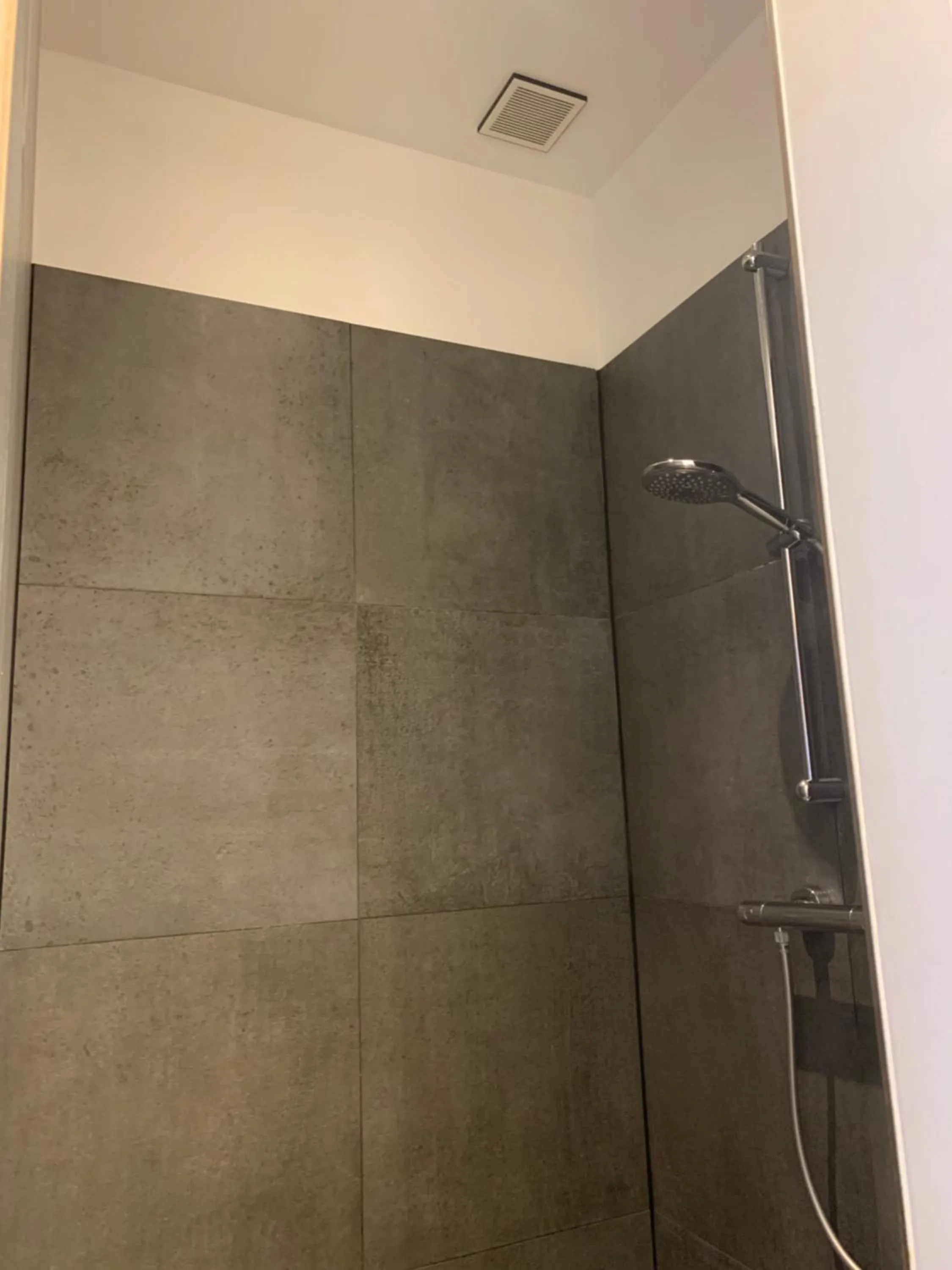 Shower in B&B DRUUM