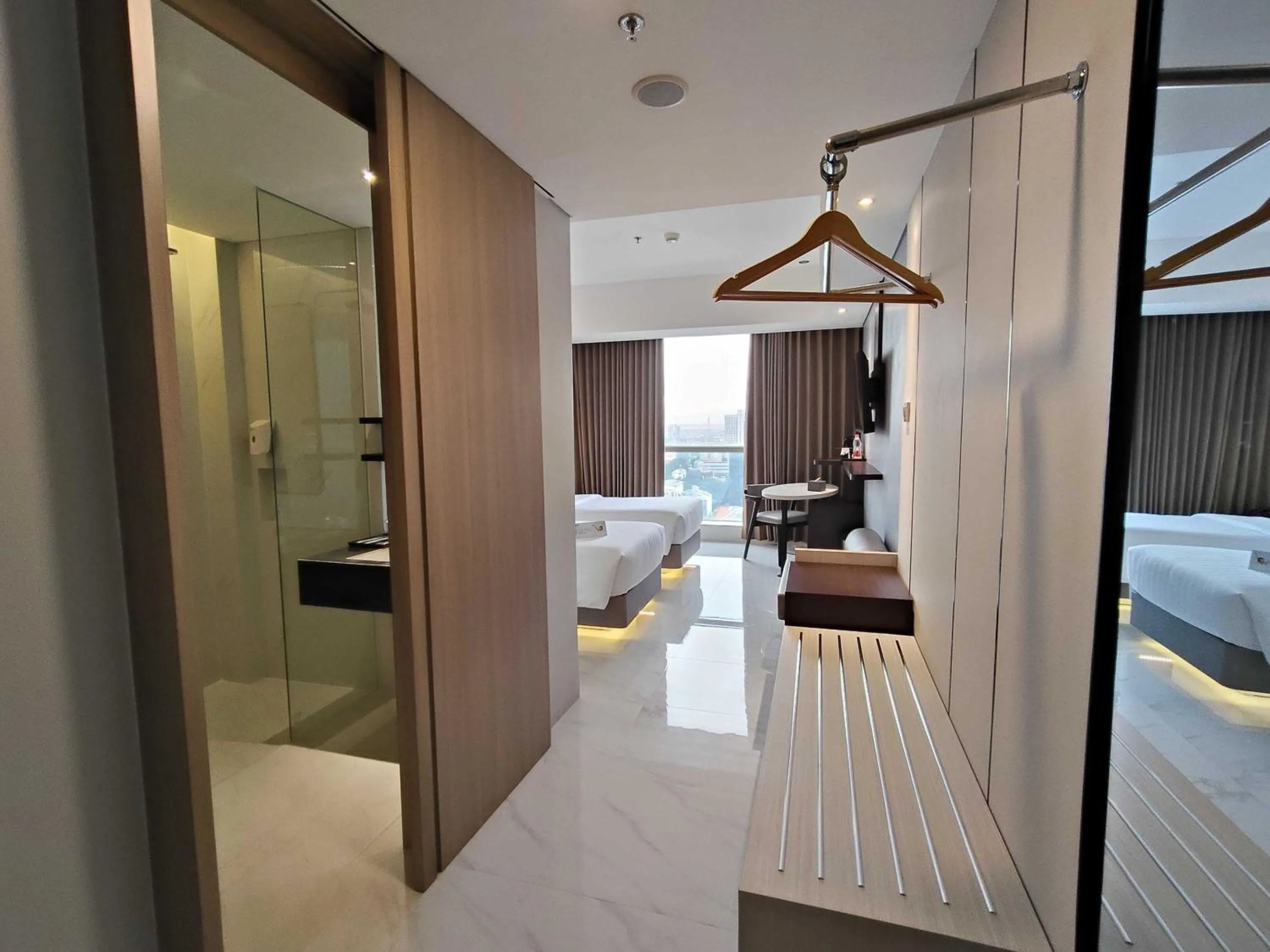 Bedroom, Bed in Grand Whiz Hotel Praxis Surabaya