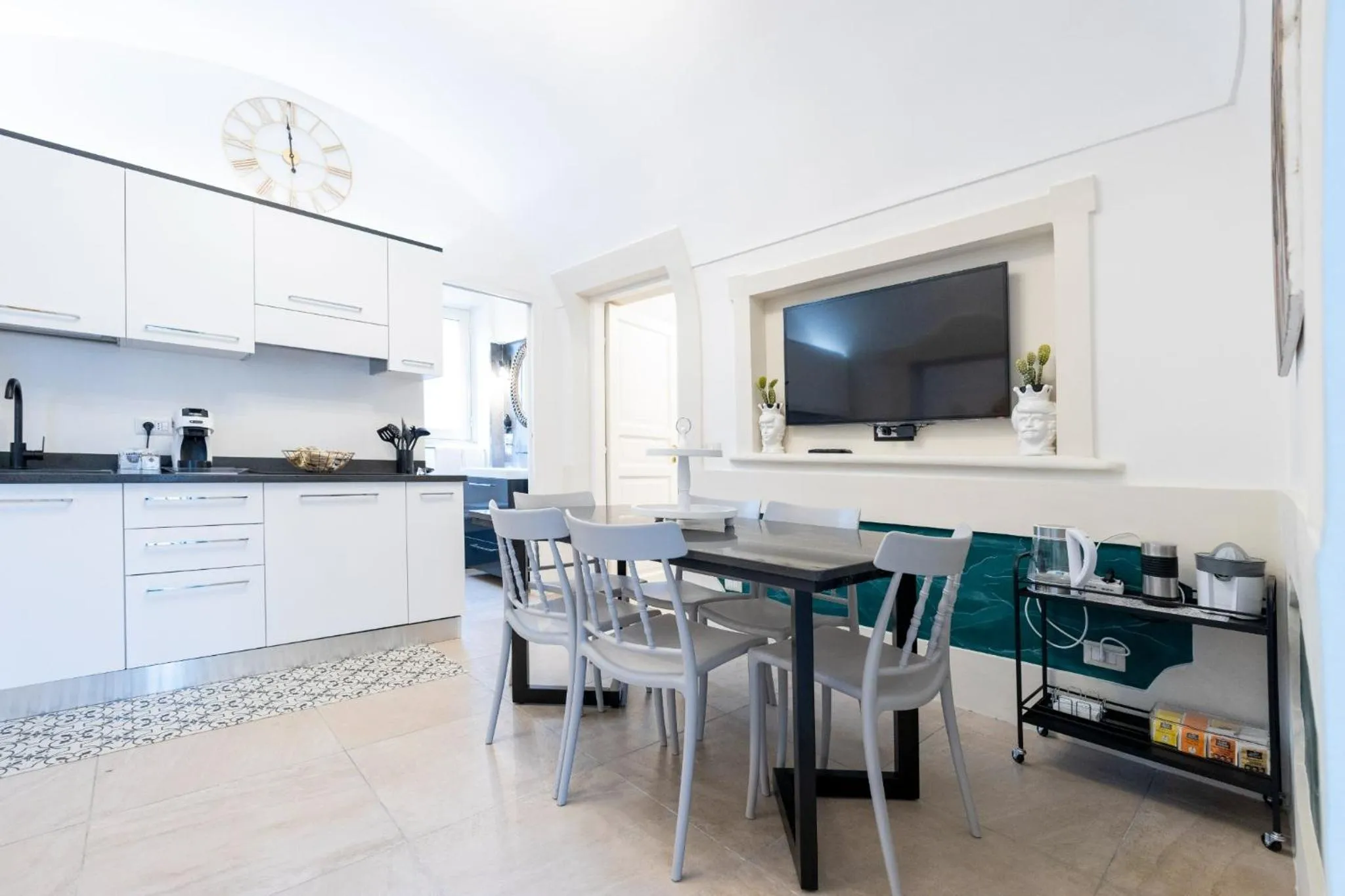 TV and multimedia in I Mori