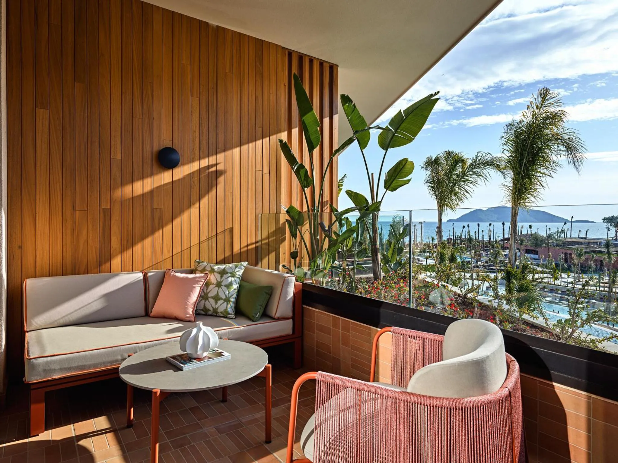 Day in XO CAPE ARNNA Fethiye