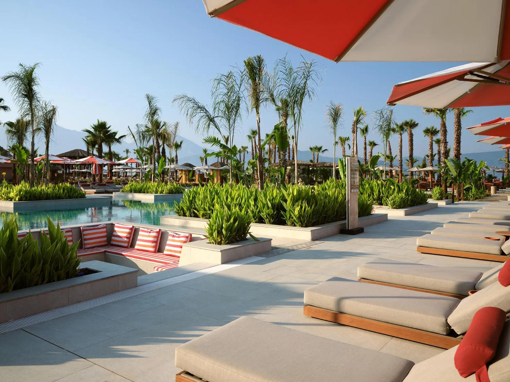 Pool view in XO CAPE ARNNA Fethiye