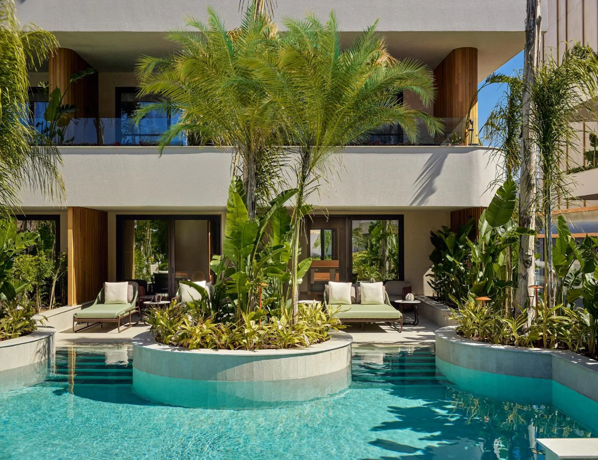 Pool view in XO CAPE ARNNA Fethiye