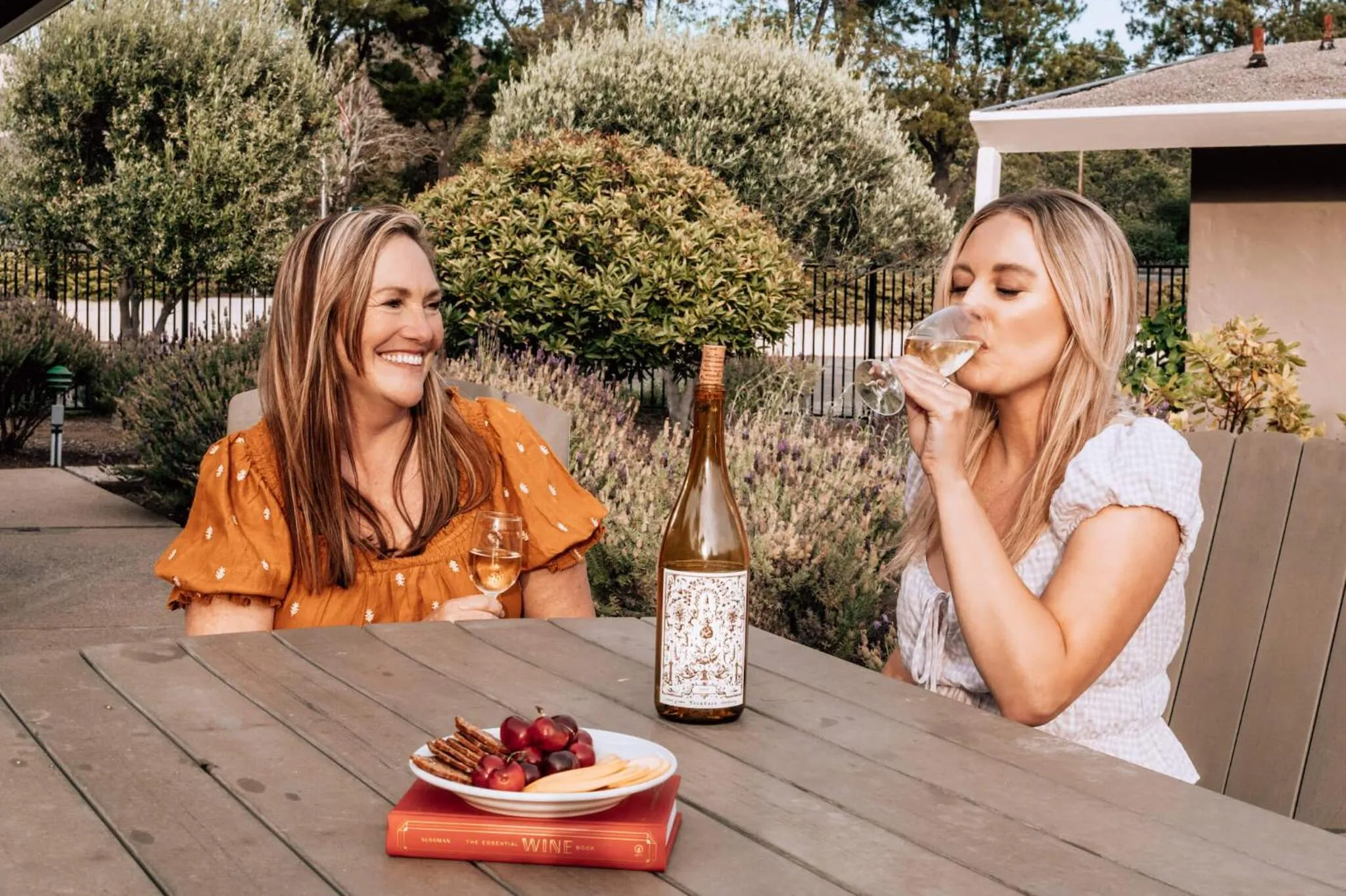 Garden in Contenta Inn