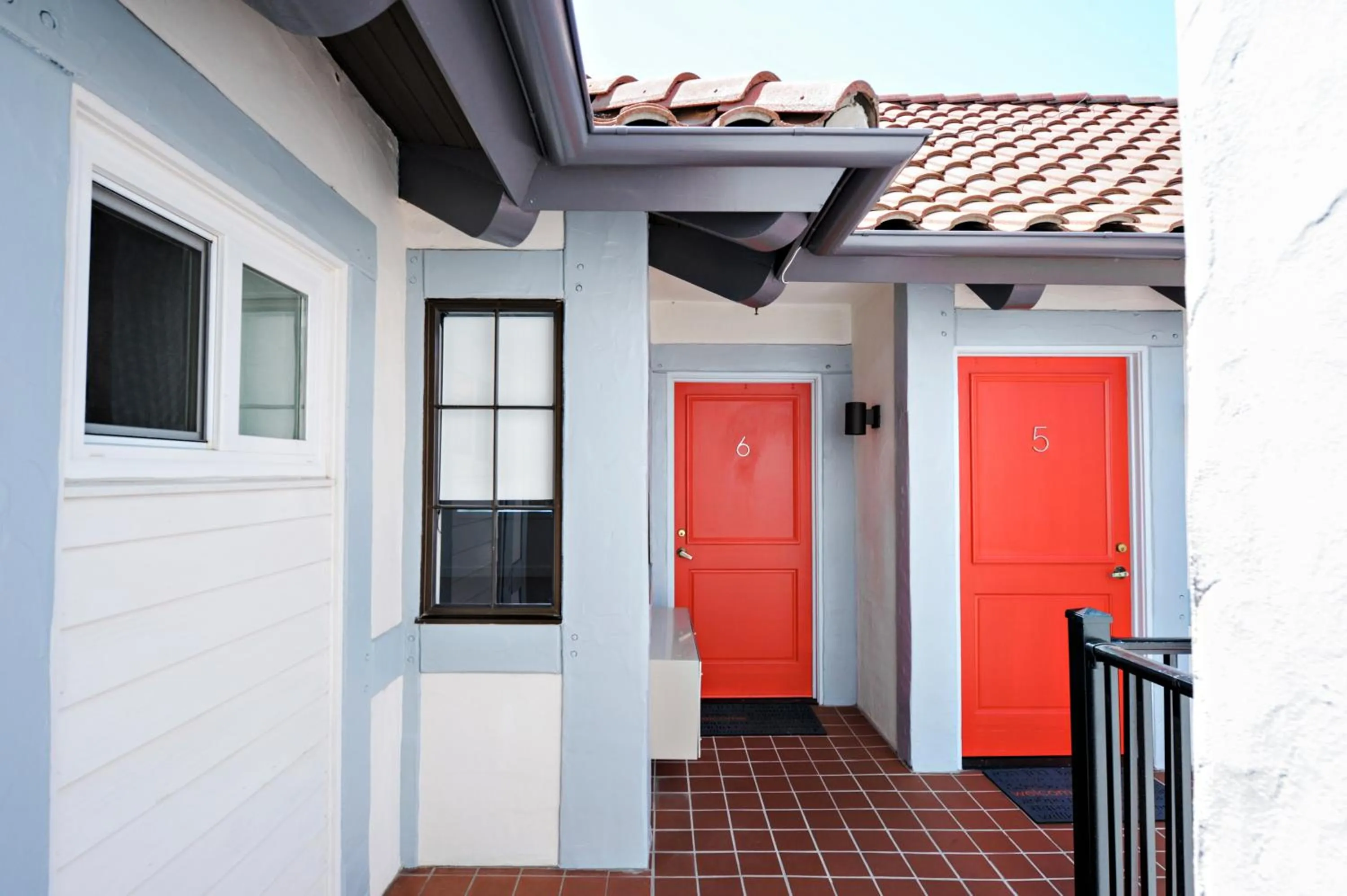 Property building in Atterdag Inn