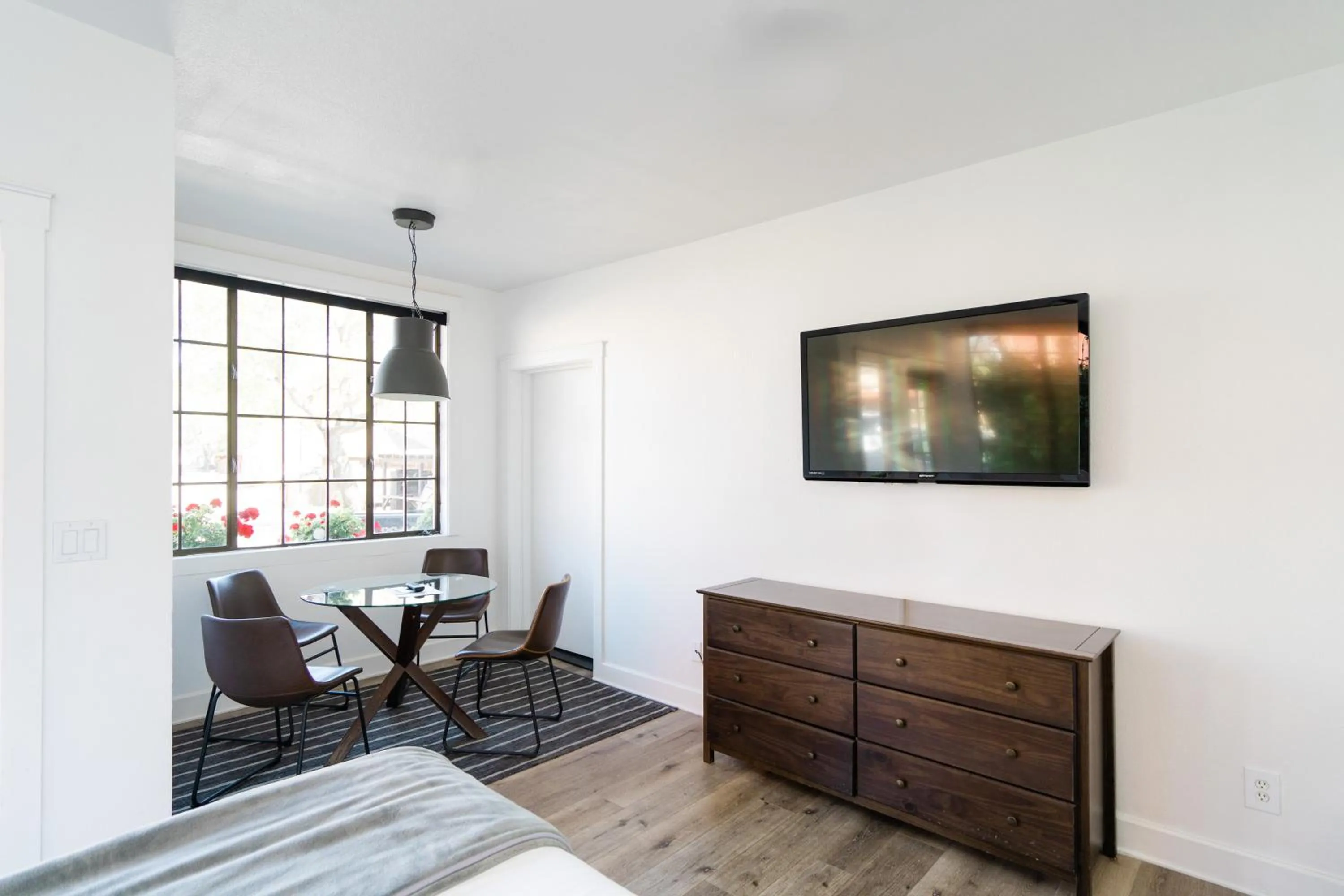 Dining area in Atterdag Inn