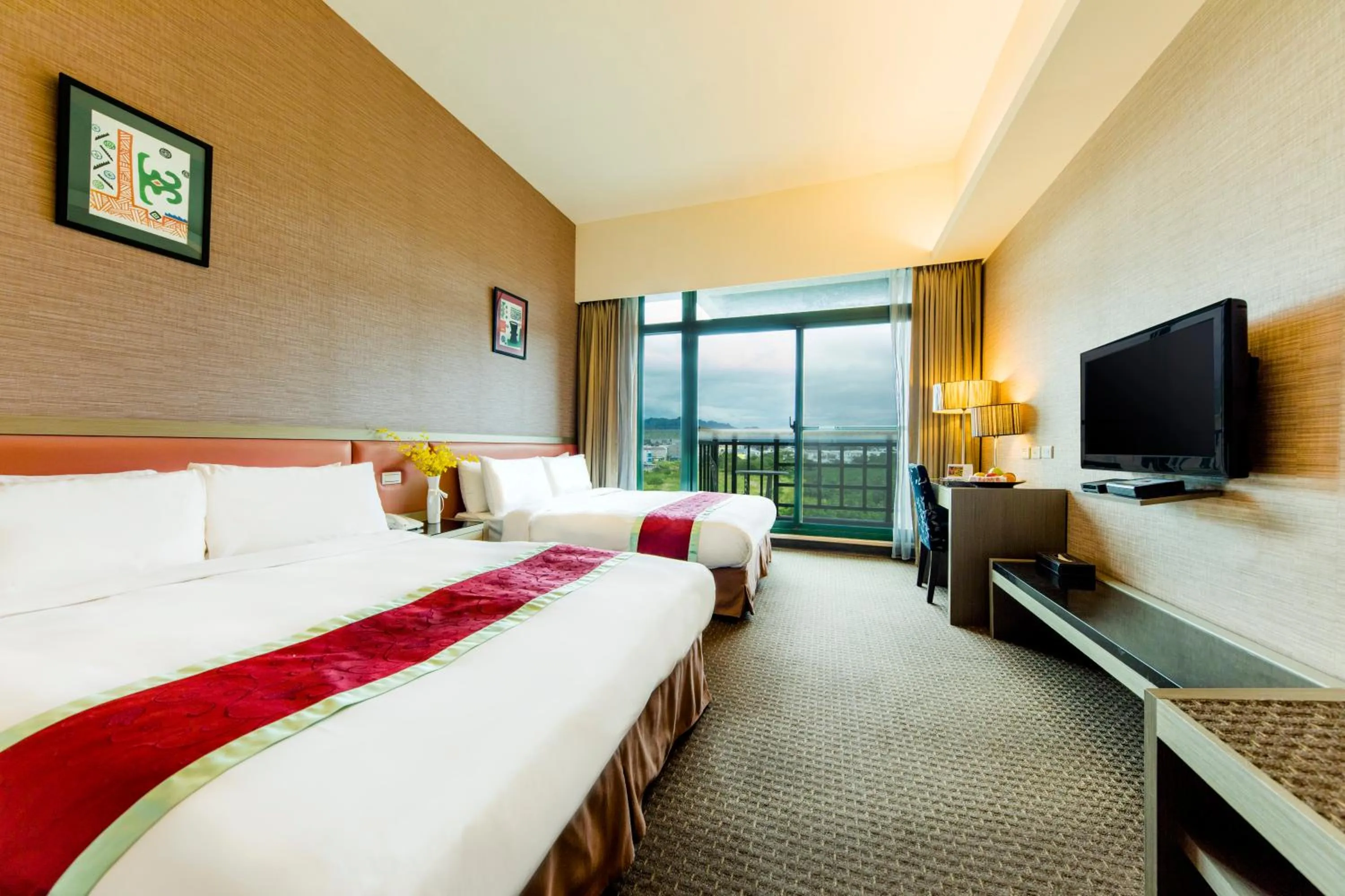 Photo of the whole room, Bed in Formosan Naruwan Garden Hotel